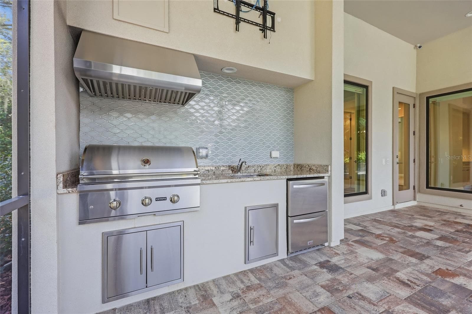 Outdoor entertaining - 3357 SW 106TH ST, GAINESVILLE