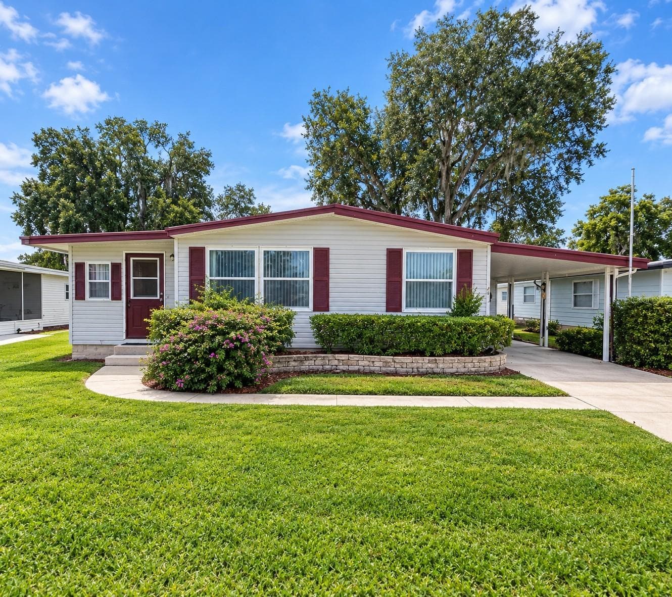 512 PALO VERDE DR