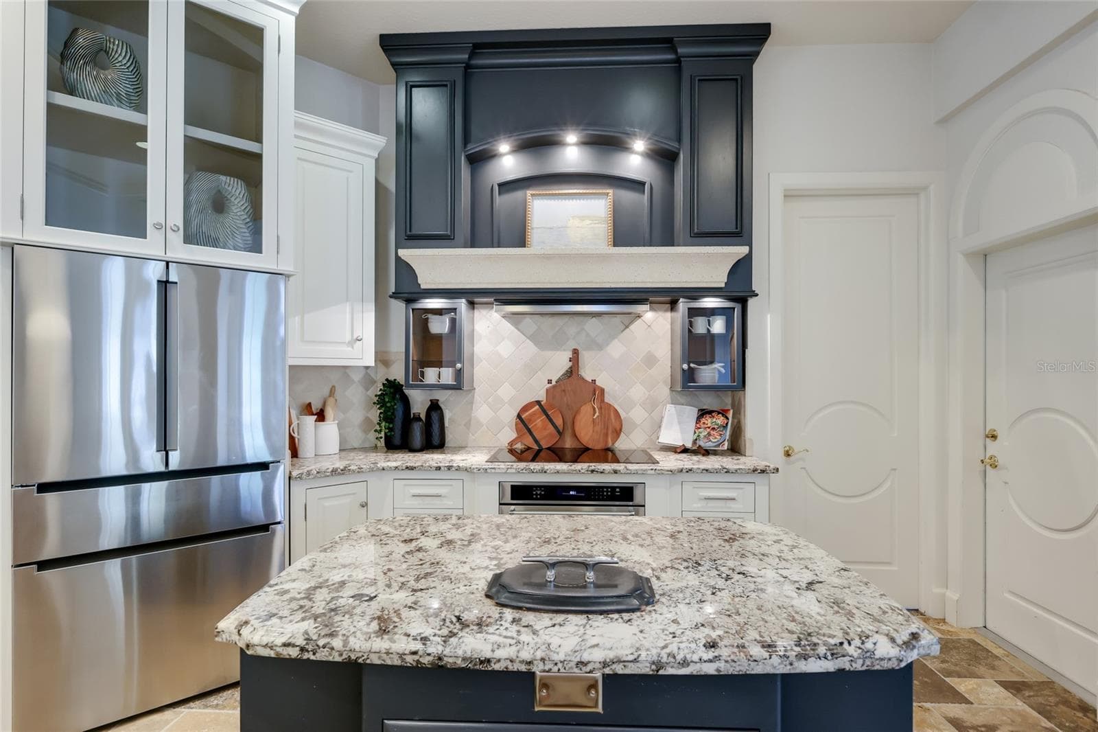 Single Family Residence at 4946 BRYWILL CIR, SARASOTA, photo 17 of 75