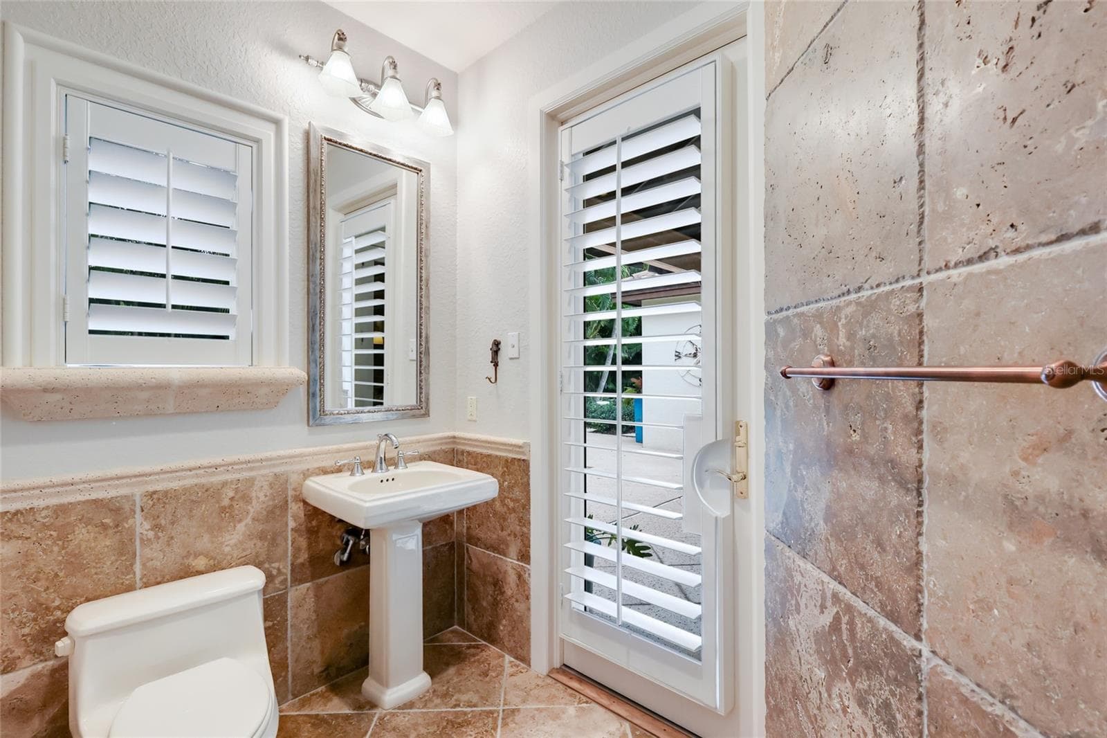 Single Family Residence at 4946 BRYWILL CIR, SARASOTA, photo 32 of 75