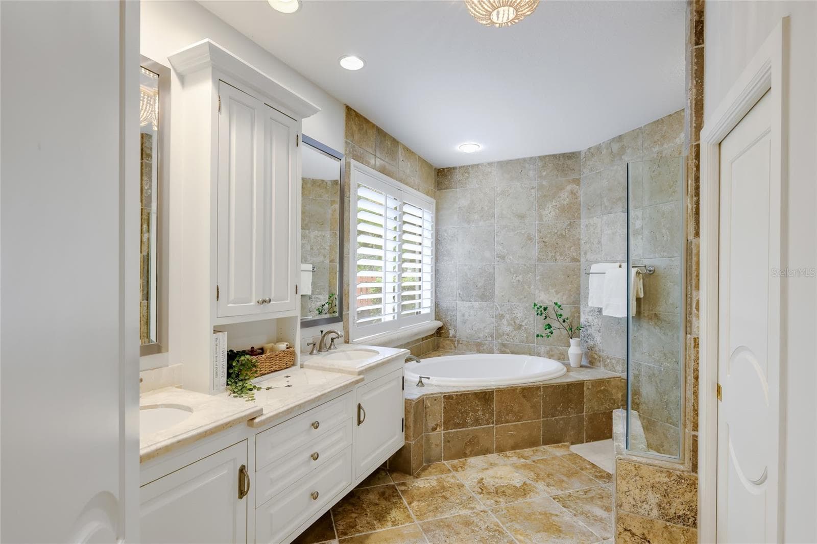 Single Family Residence at 4946 BRYWILL CIR, SARASOTA, photo 41 of 75