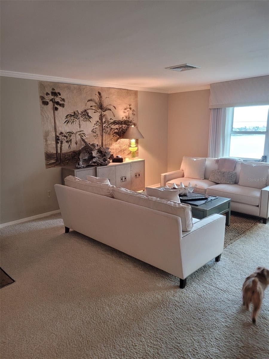Sitting Area - 5108 BRITTANY DR S #1008, ST PETERSBURG