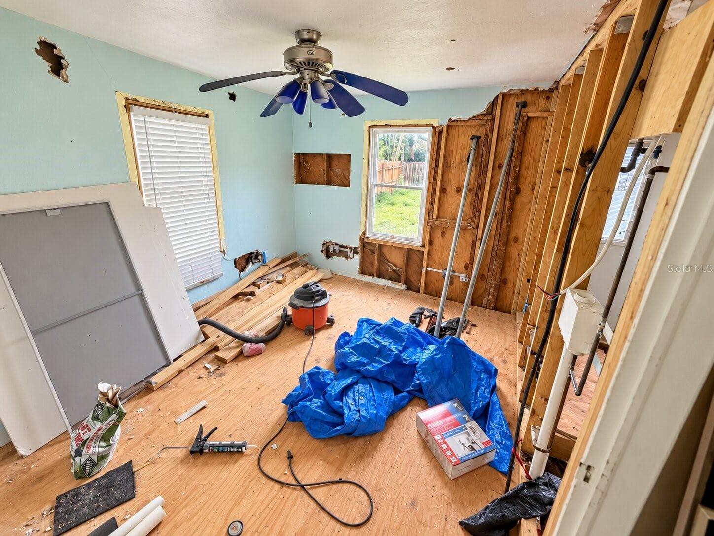 Single Family Residence at 2607 ADAMS ST, HOLLYWOOD, photo 10 of 18