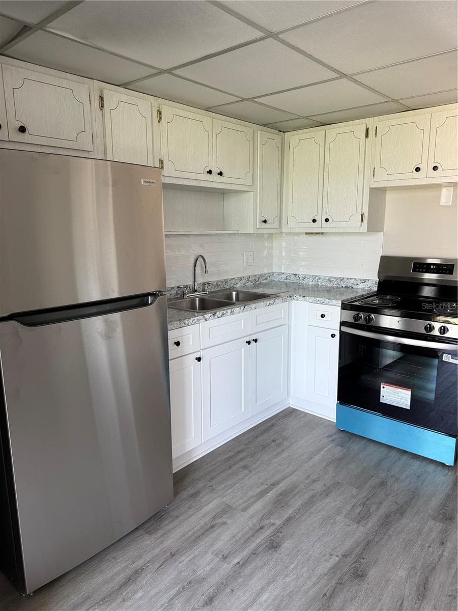 Condominium at 4715 BAY ST NE #119, ST PETERSBURG, photo 14 of 17