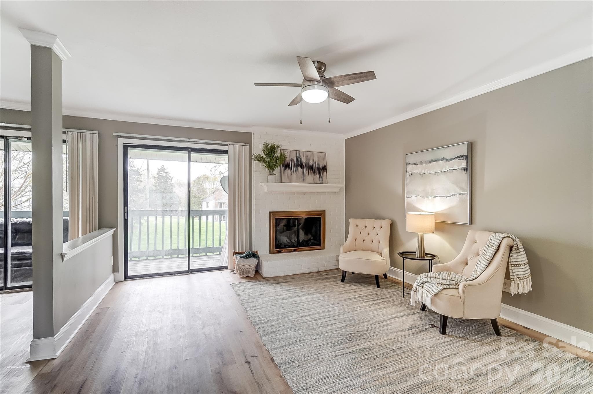 Condominium at Charlotte, photo 8 of 38