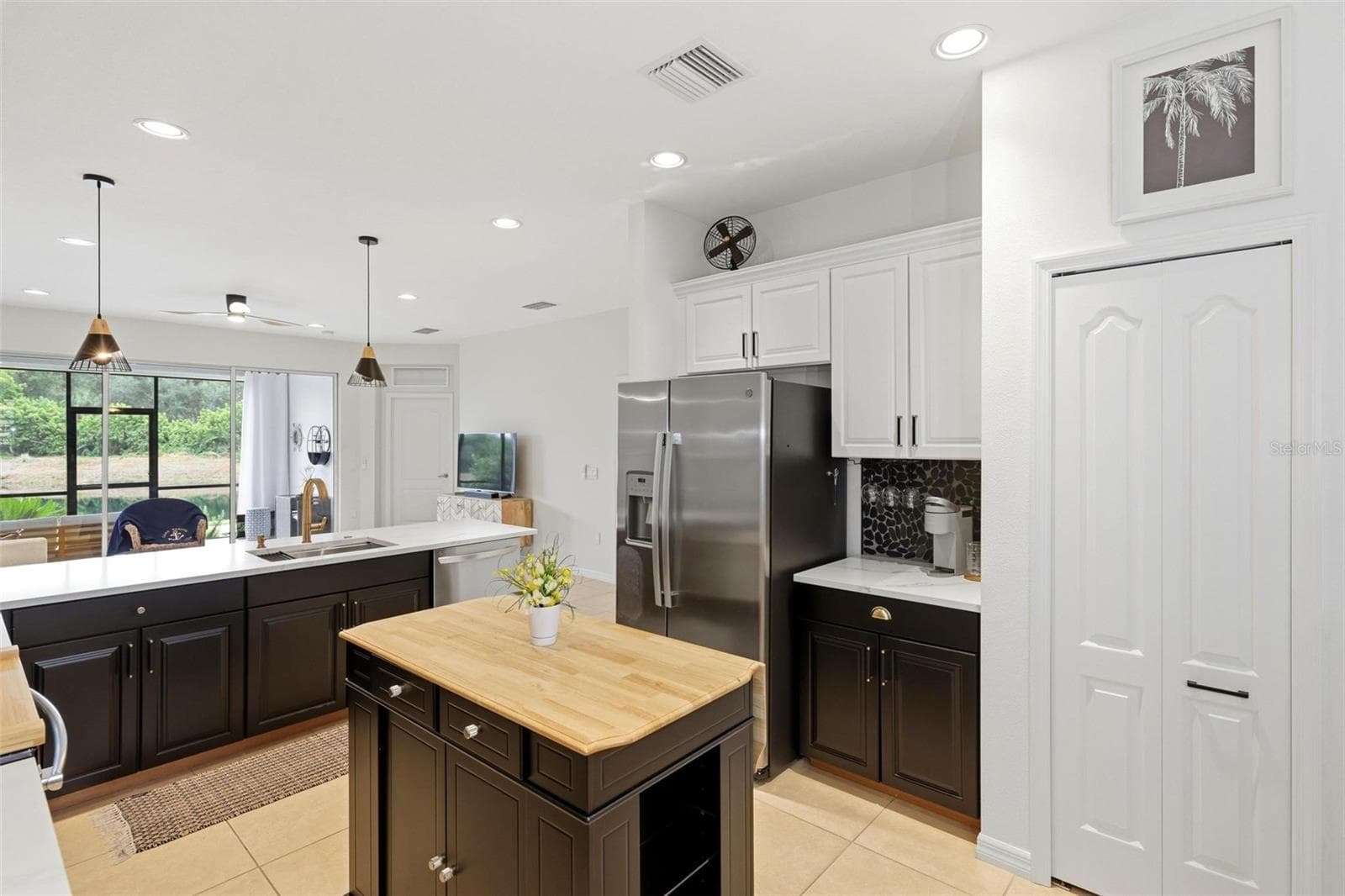 Villa at 10828 LERWICK CIR, ENGLEWOOD, photo 9 of 43