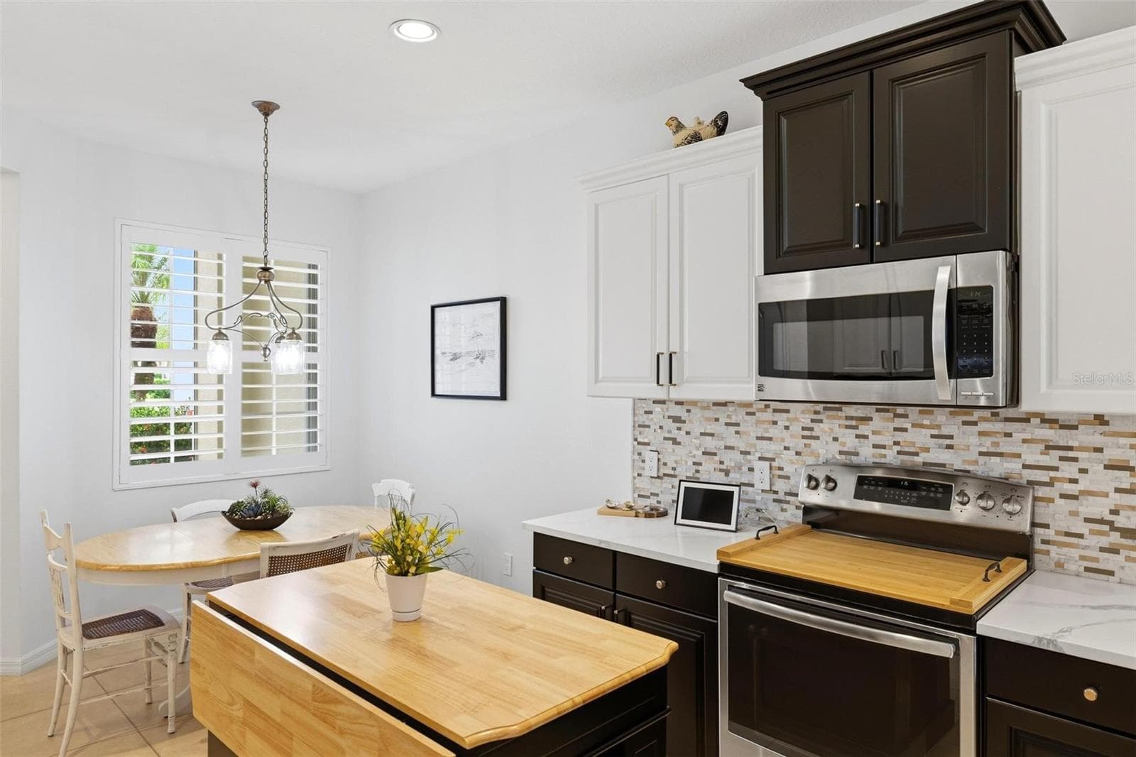 Villa at 10828 LERWICK CIR, ENGLEWOOD, photo 10 of 43