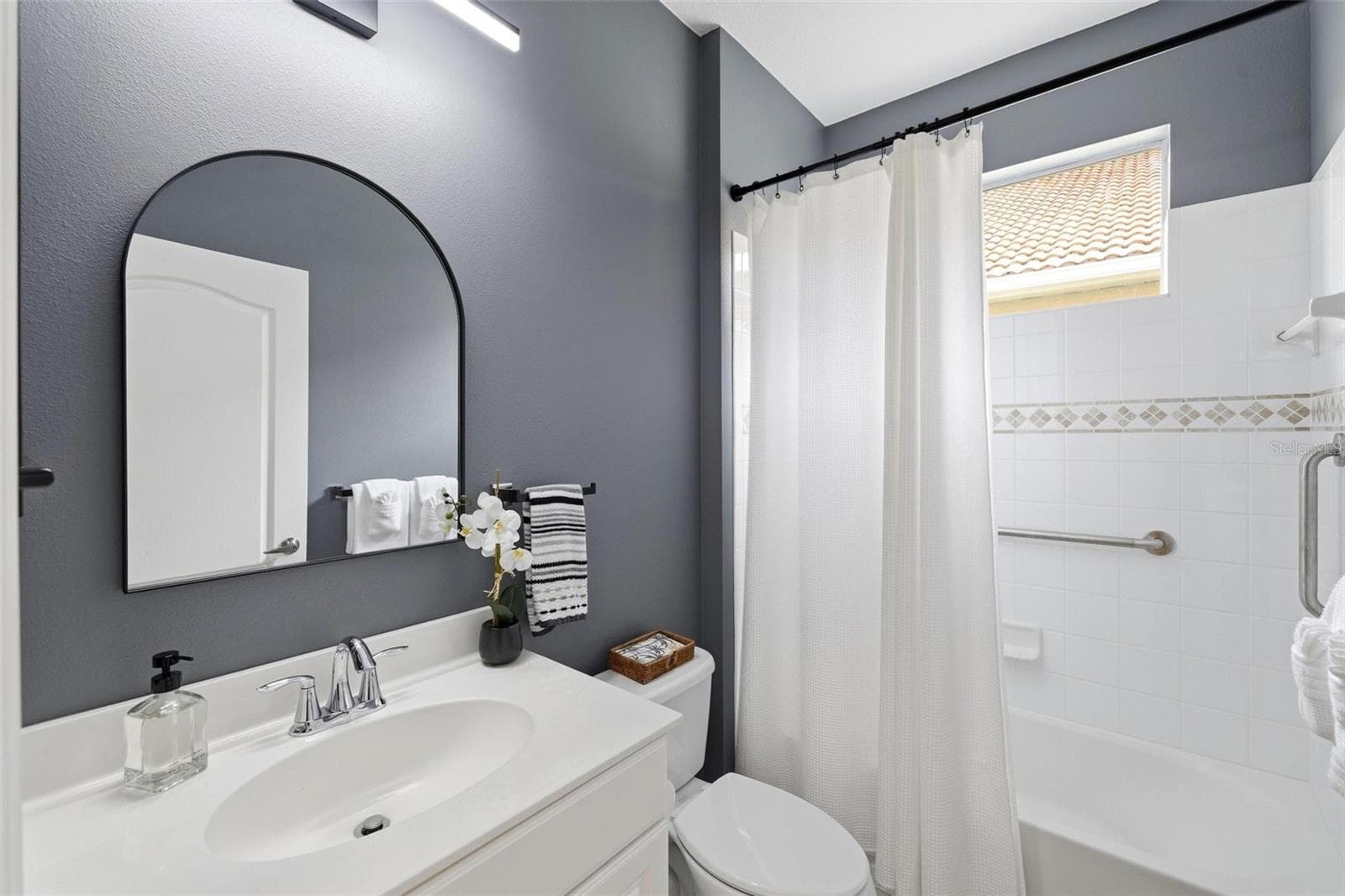 Bathroom 2 - 10828 LERWICK CIR, ENGLEWOOD