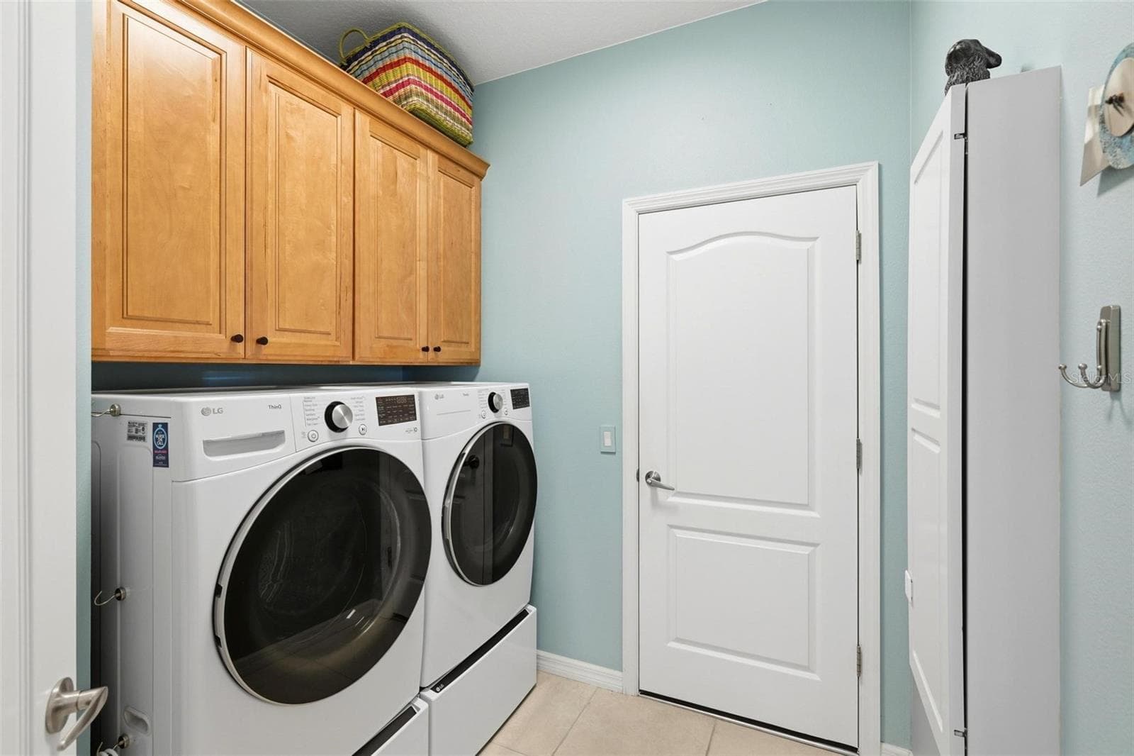 Indoor Laundry Room - 10828 LERWICK CIR, ENGLEWOOD