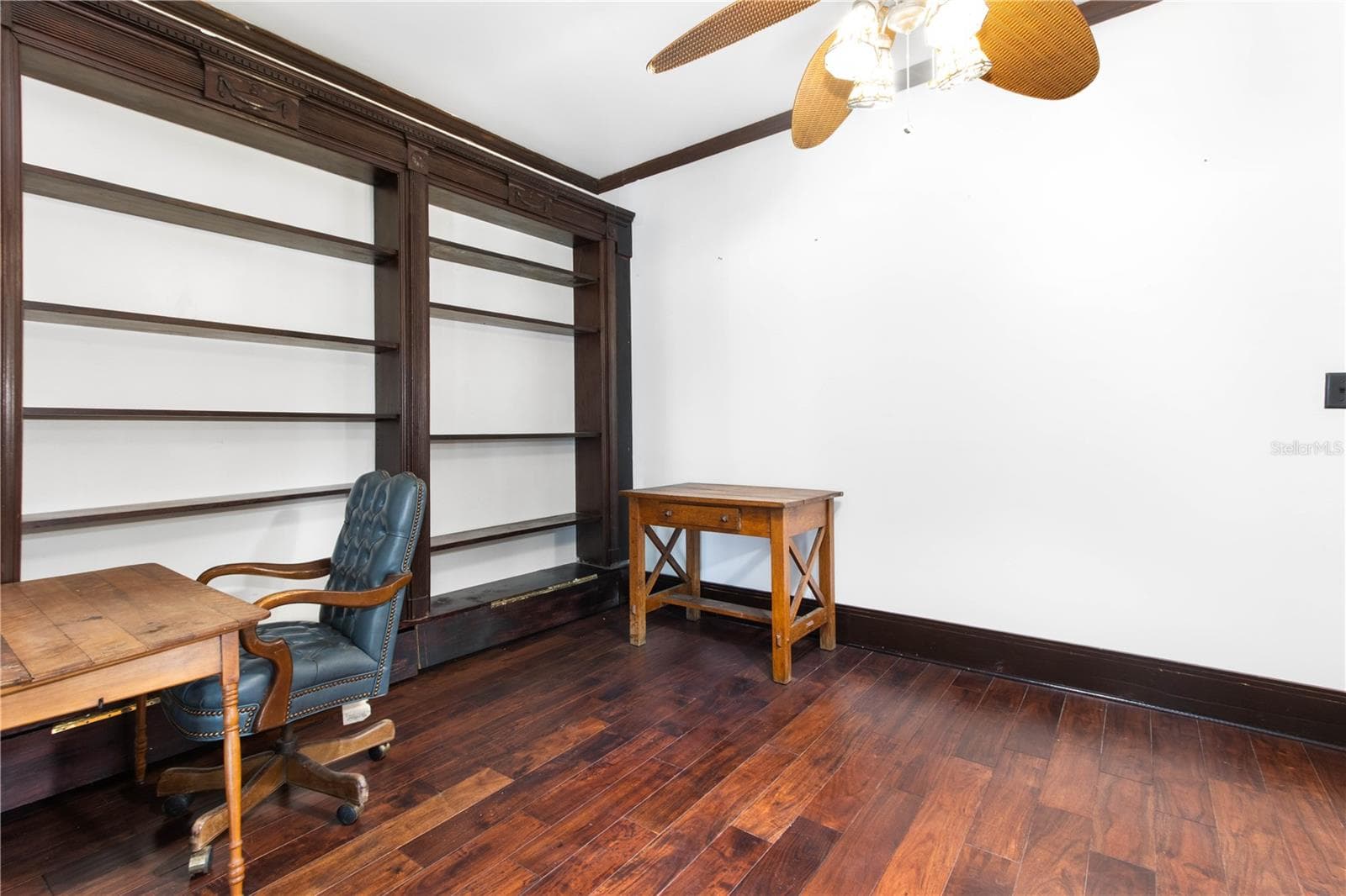 Single Family Residence at 806 NARCISSUS AVE, CLEARWATER BEACH, photo 31 of 48