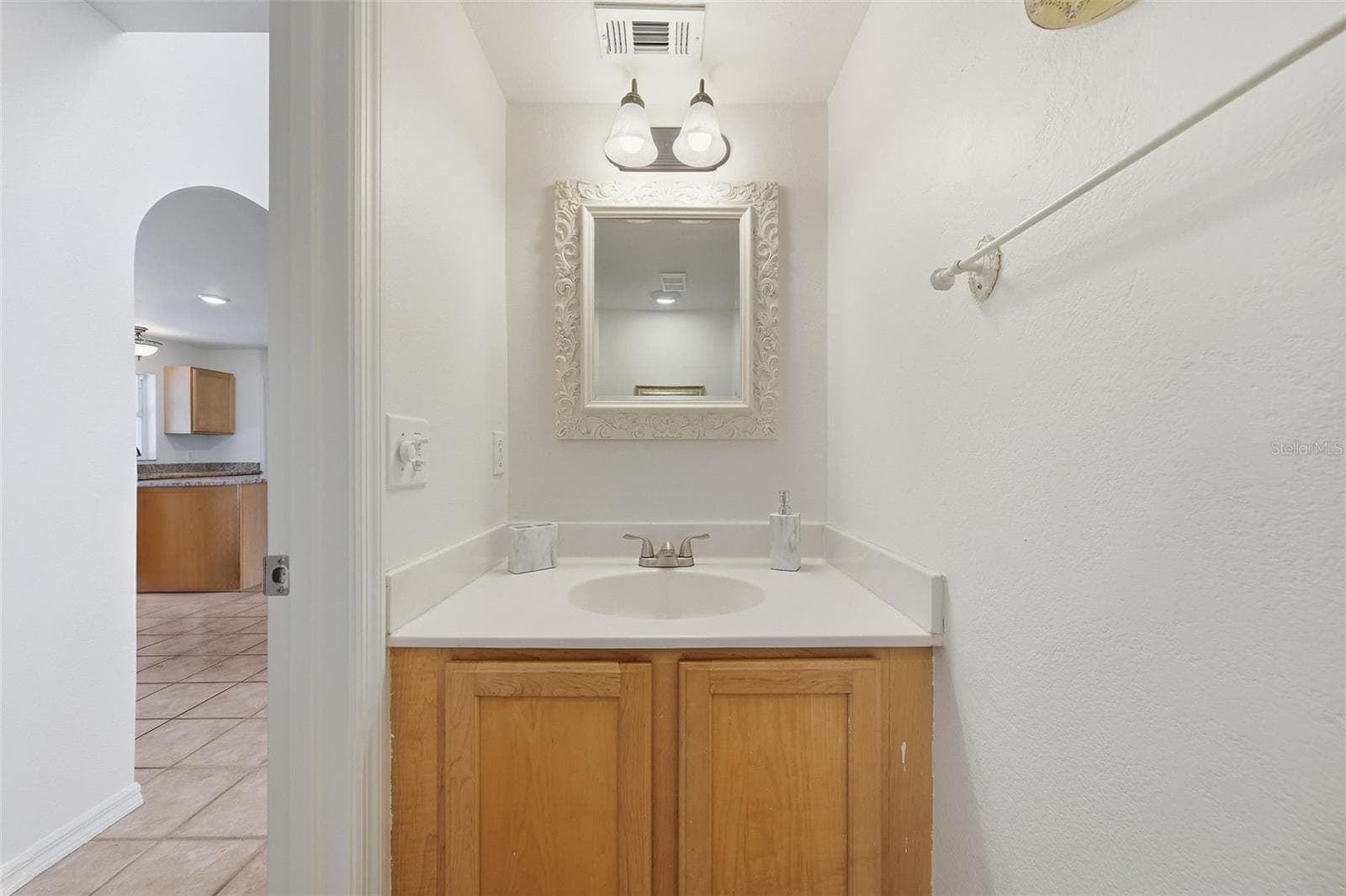 Downstairs Half Bath - 6526 POMEROY CIR, ORLANDO