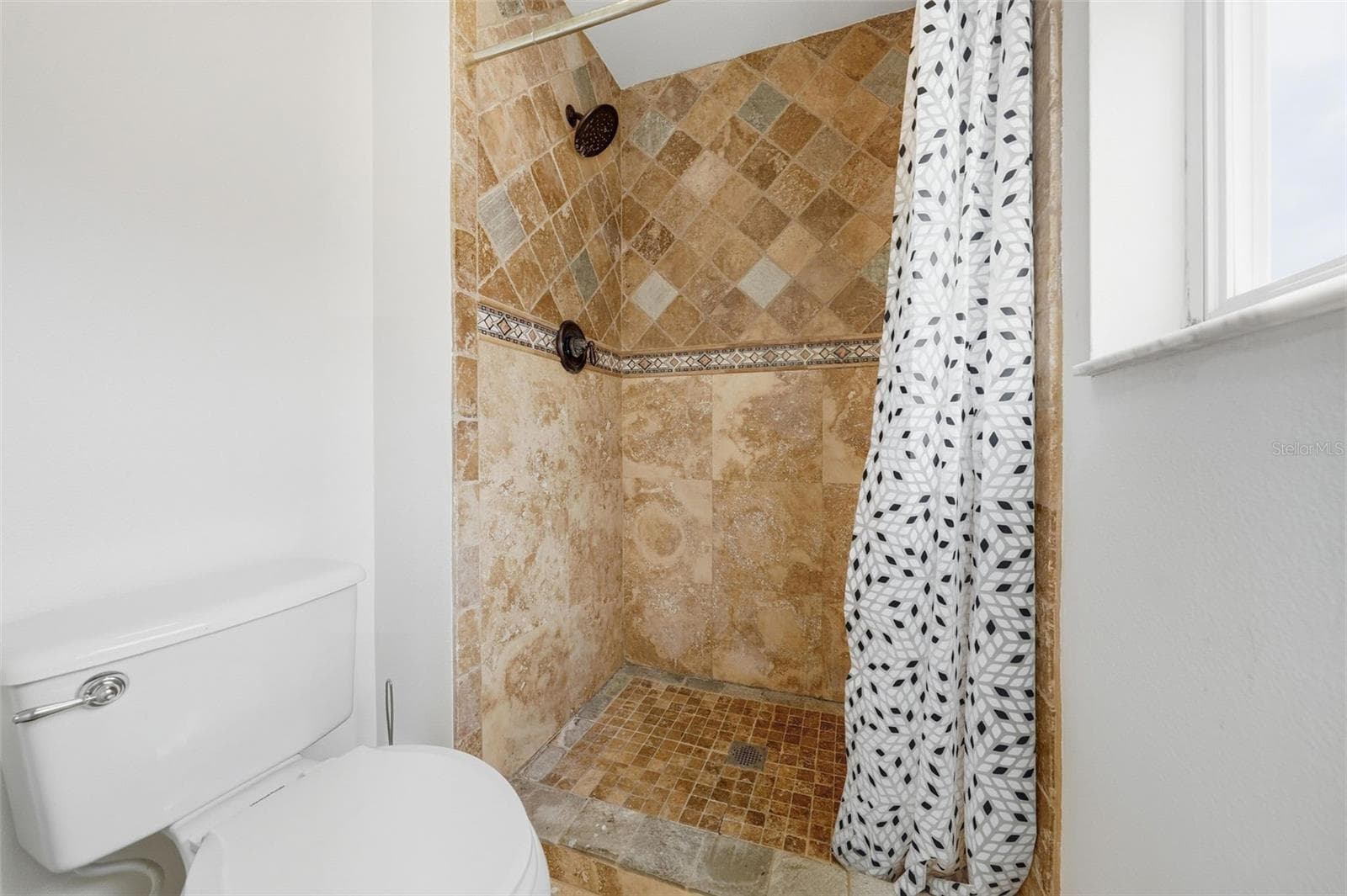 Primary Shower - 6526 POMEROY CIR, ORLANDO