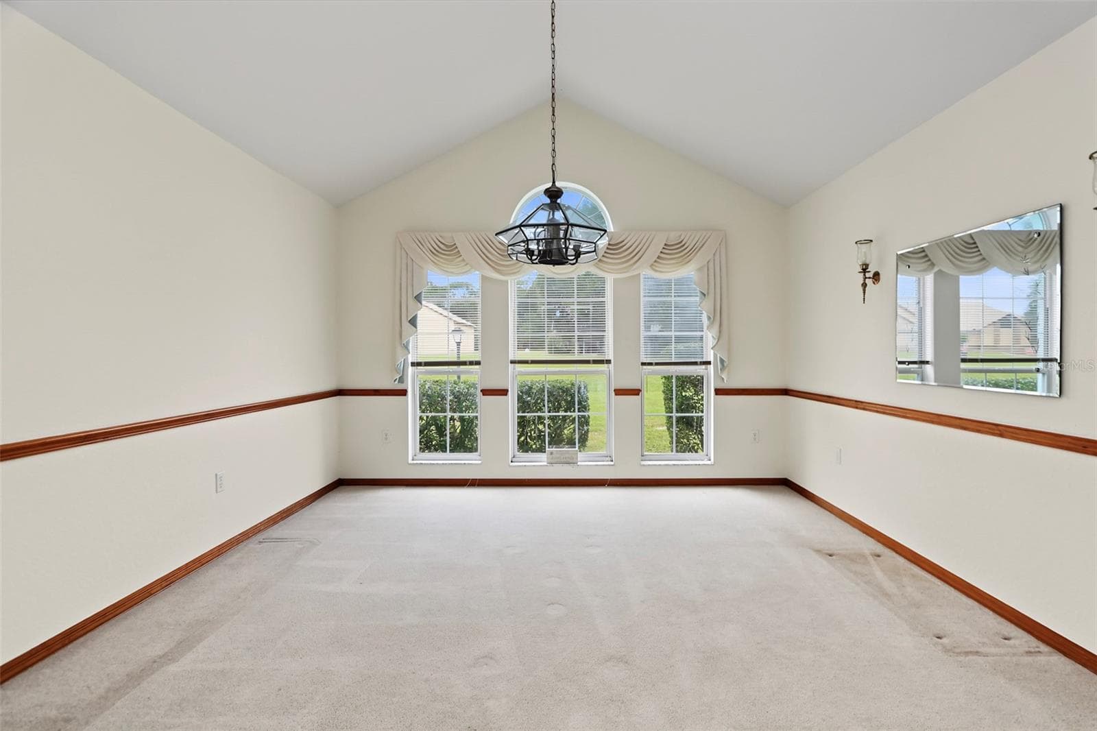 Formal Dining - 9479 SE 70TH TER, OCALA
