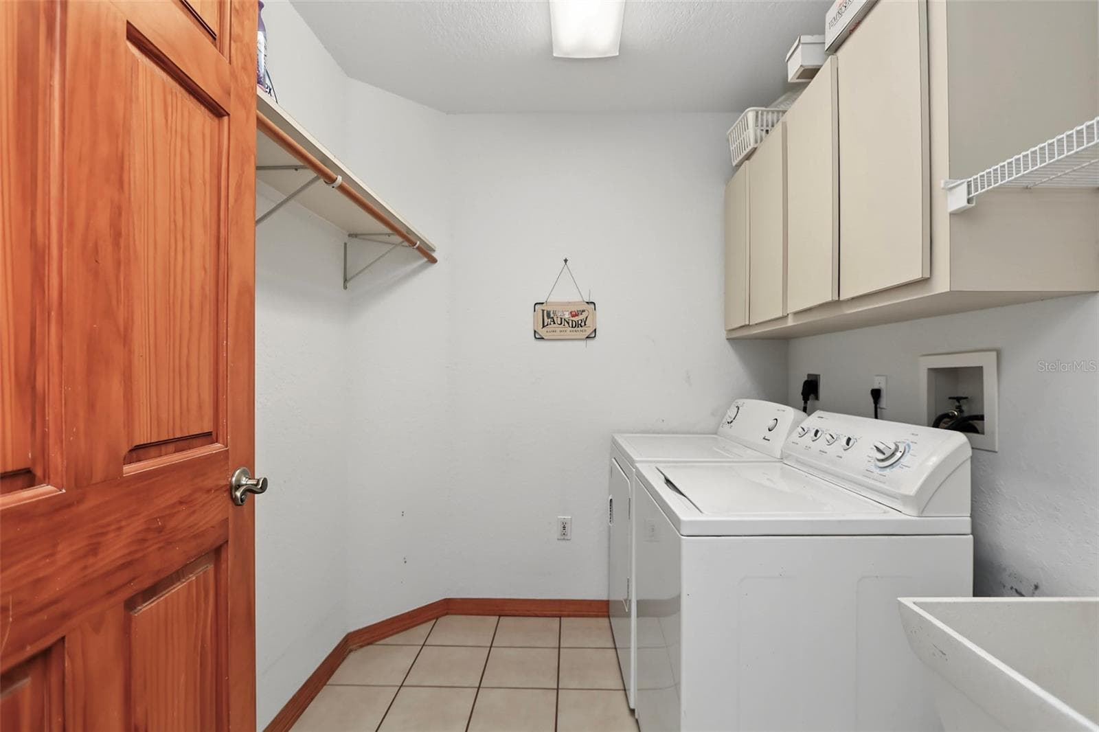 Interior laundry room - 9479 SE 70TH TER, OCALA