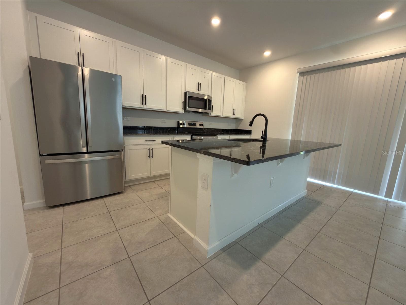 Kitchen - 1071 SUGARWOOD ST, DAVENPORT