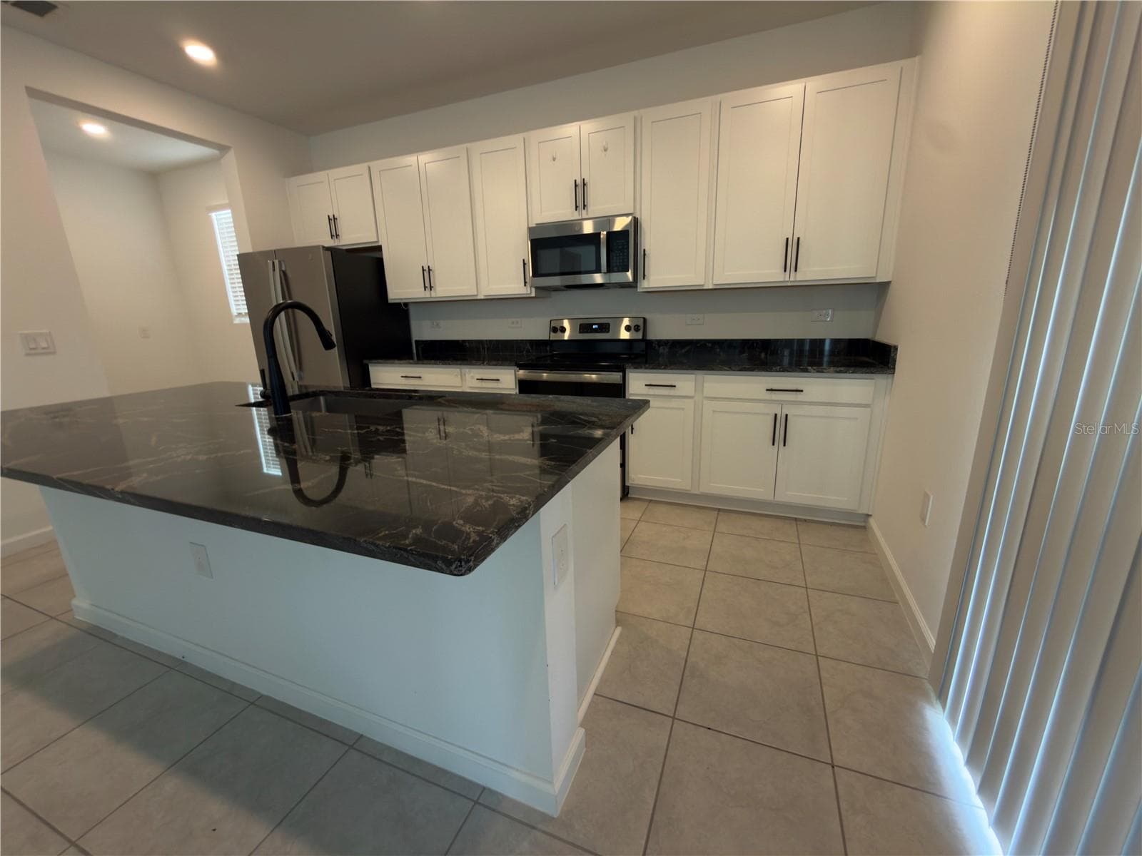 Single Family Residence at 1071 SUGARWOOD ST, DAVENPORT, photo 9 of 21