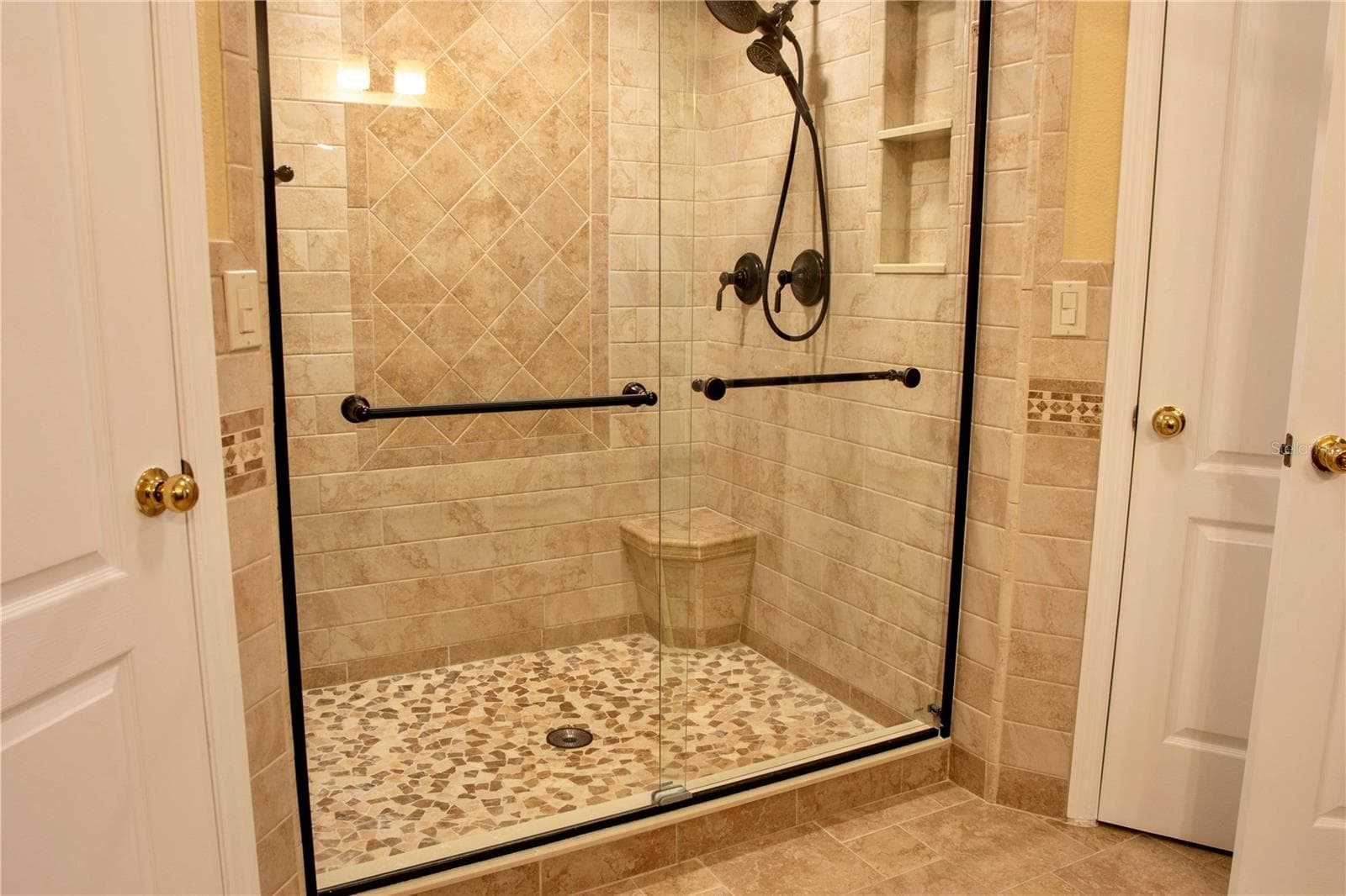 Primary Bathroom Walk In Shower - 6093 VELVET LOOP, LAKELAND