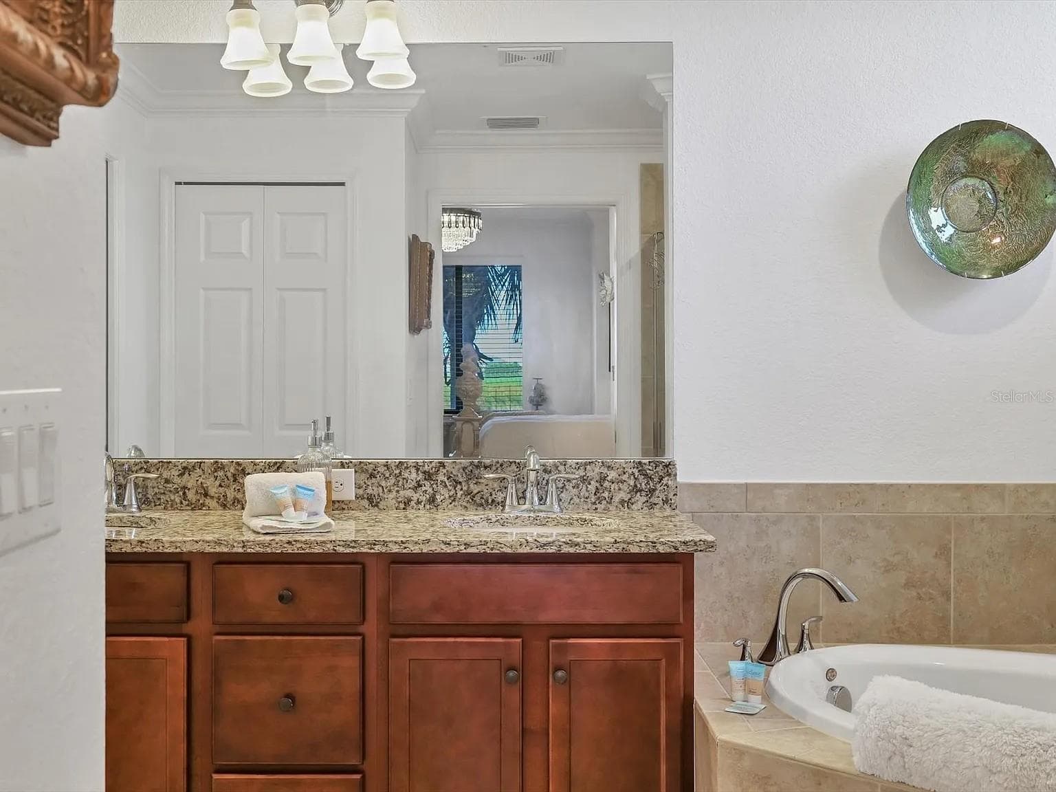 Condominium at 5558 PALMER CIR #101, LAKEWOOD RANCH, photo 27 of 74