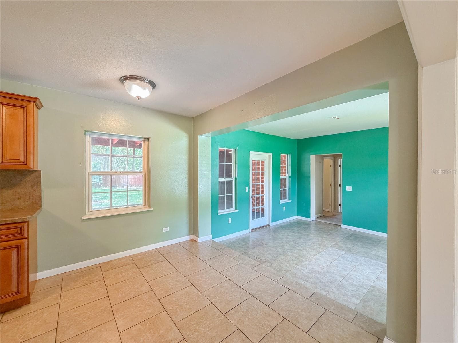 Dining Area - 709 NW PALM DR, LAKE CITY