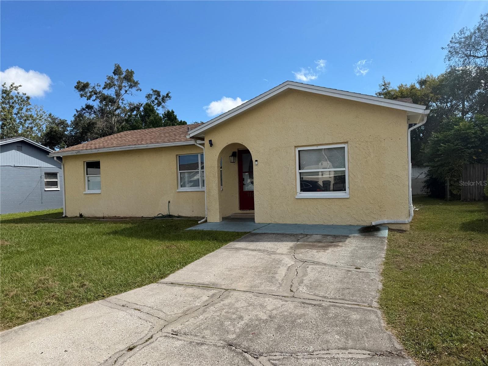 1152 WATERVIEW BLVD W