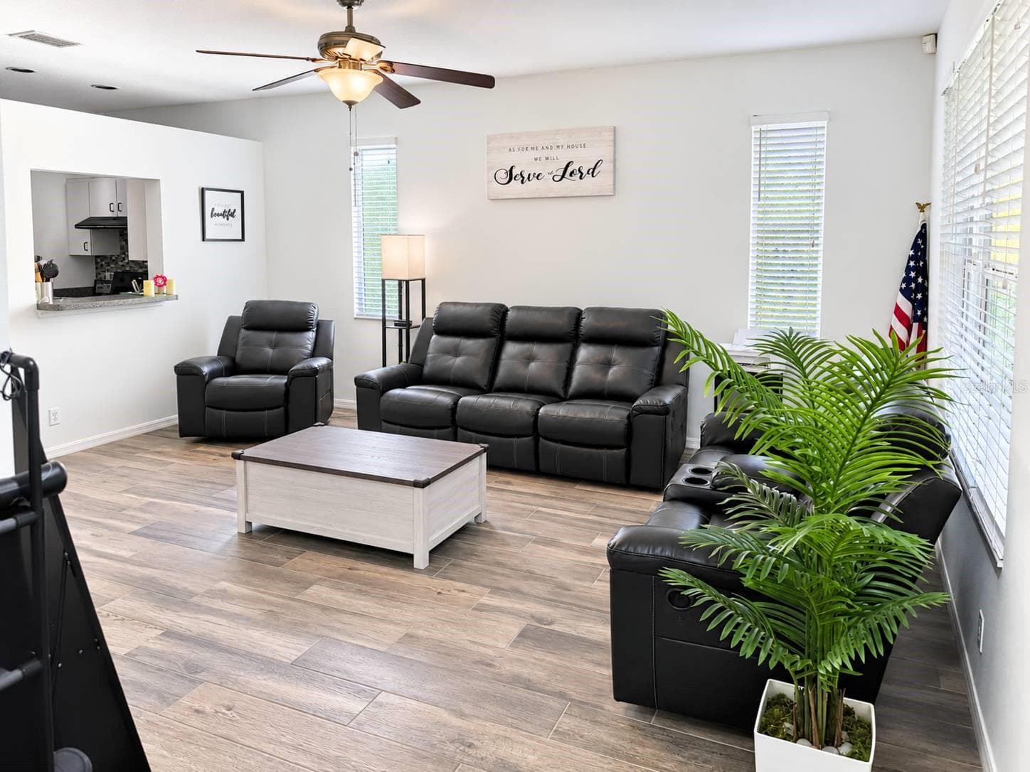 Single Family Residence at 3328 70TH CT E, PALMETTO, photo 2 of 59