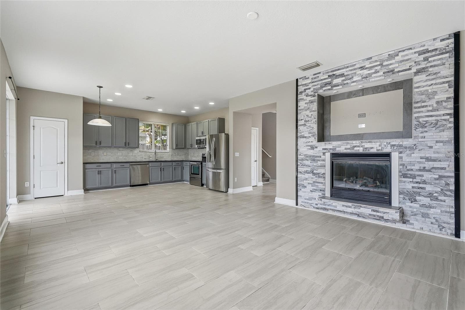 Single Family Residence at 9237 C WELLSTONE DR, LAND O LAKES, photo 40 of 43