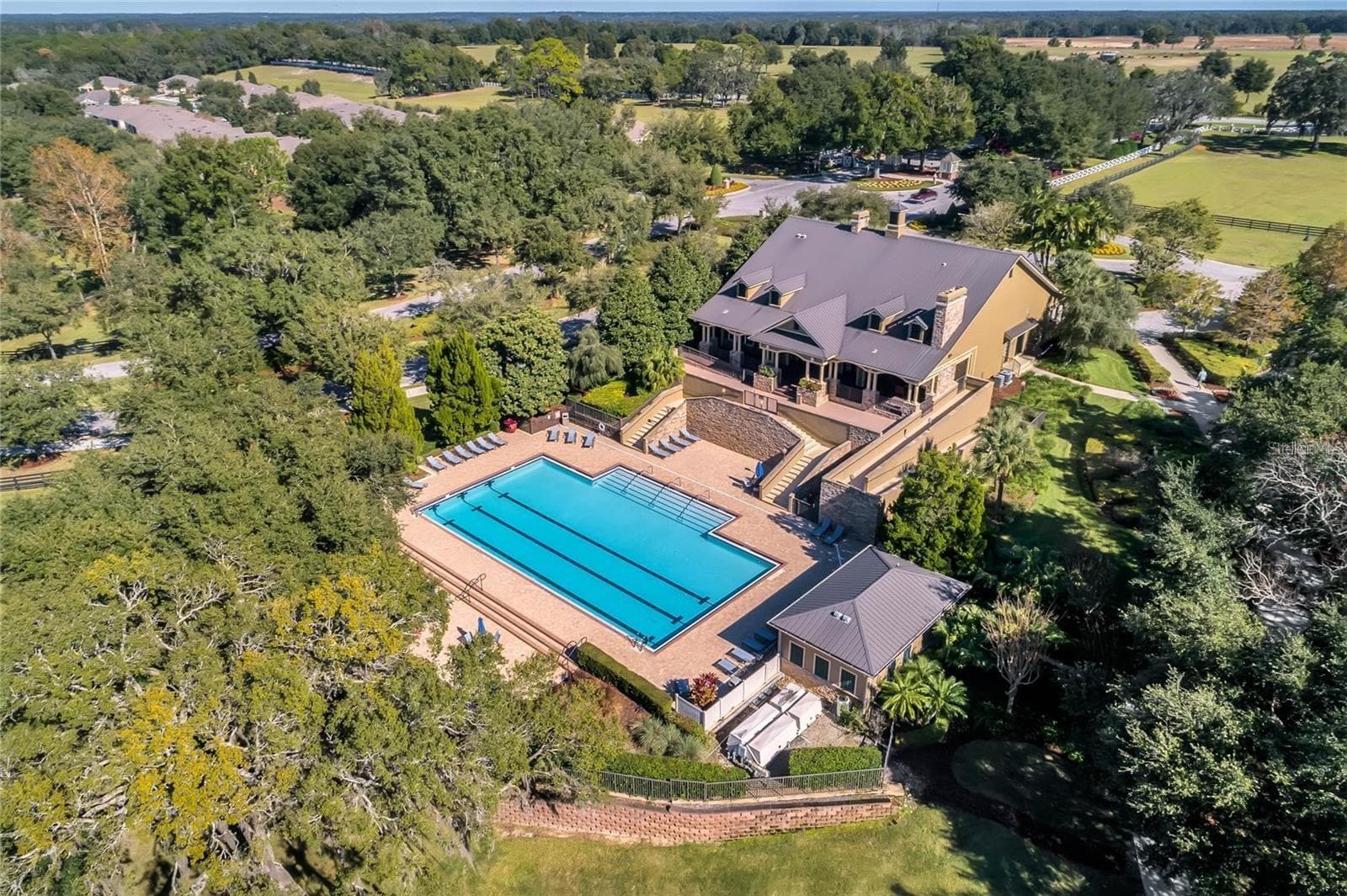 Want to save on electric costs? Enjoy the huge community pool and clubhouse - 20930 SULLIVAN RANCH BLVD, MOUNT DORA