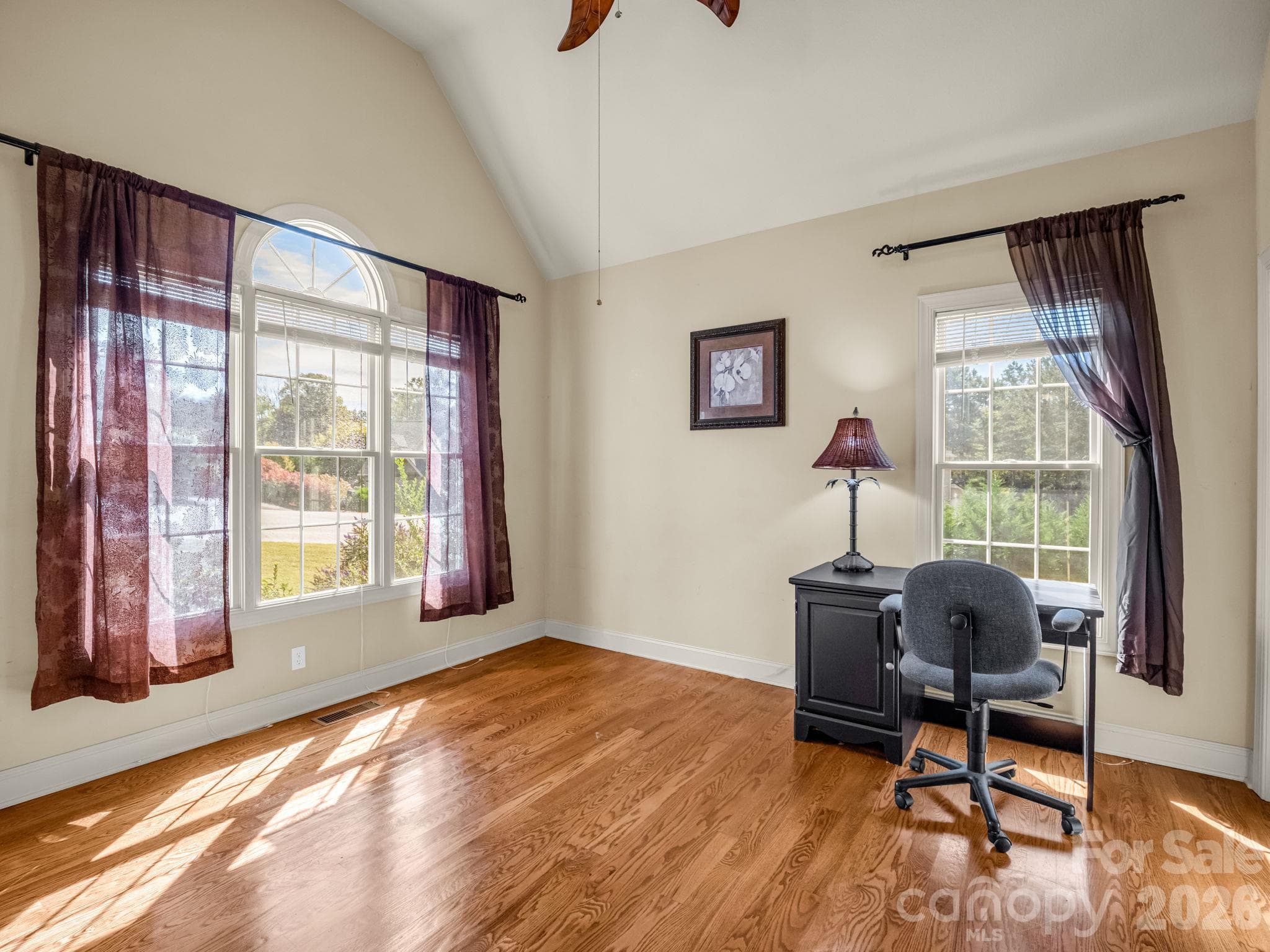 Bonus room/Sellers use as office - 61 Mountain Shadows Drive, Leicester