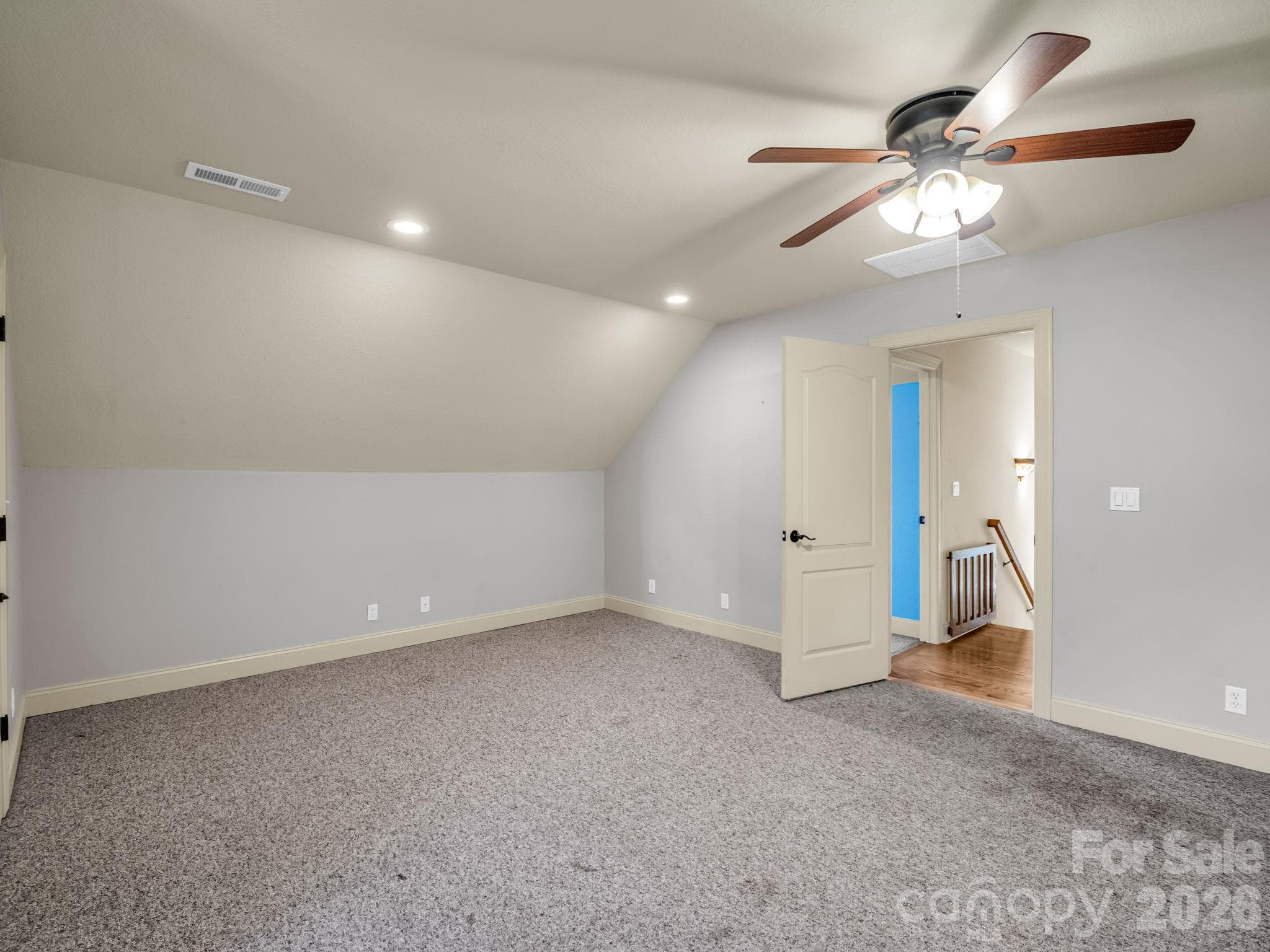 2nd bedroom on upper level - 61 Mountain Shadows Drive, Leicester