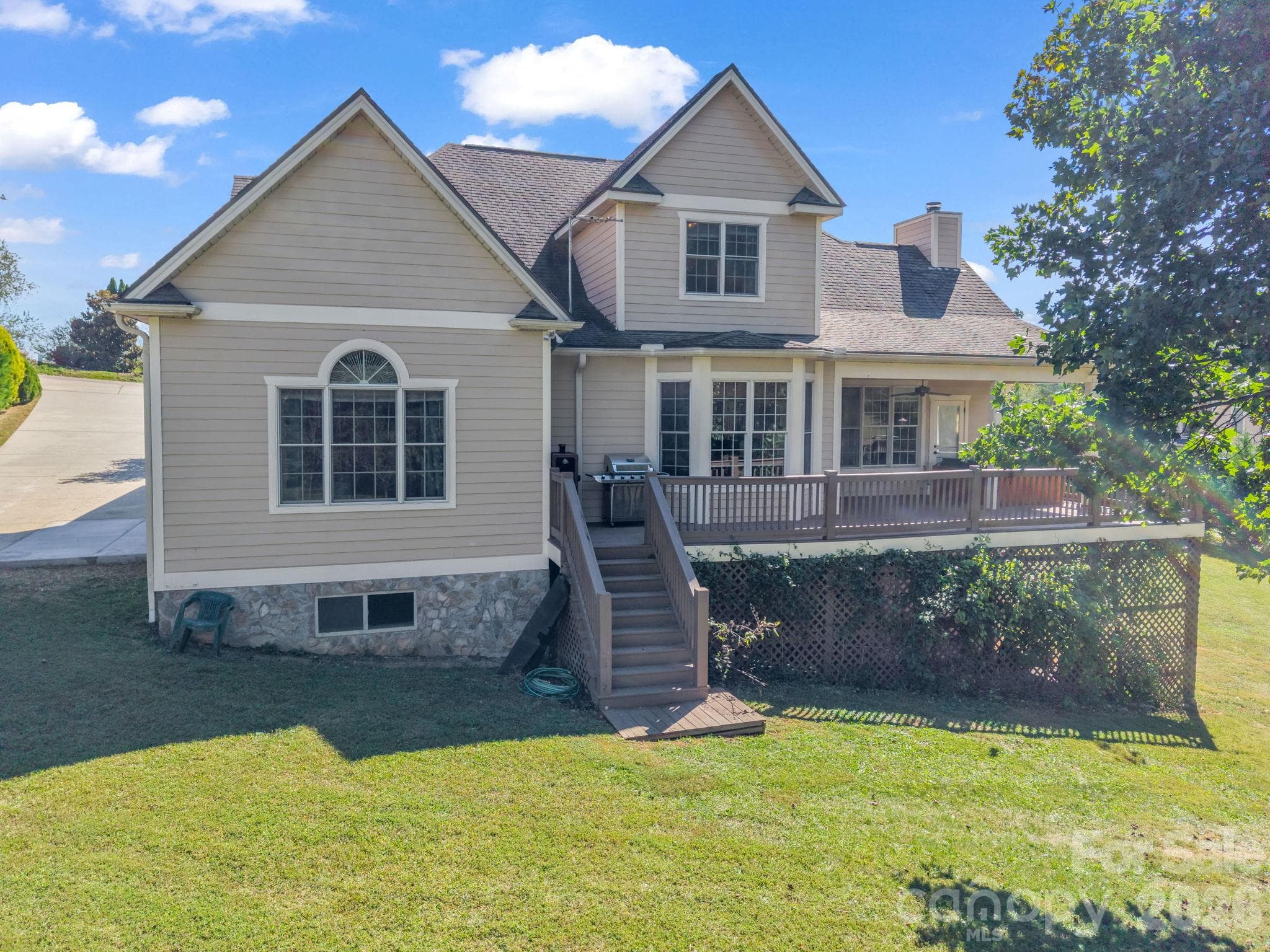 Single Family Residence at 61 Mountain Shadows Drive, Leicester, photo 32 of 48