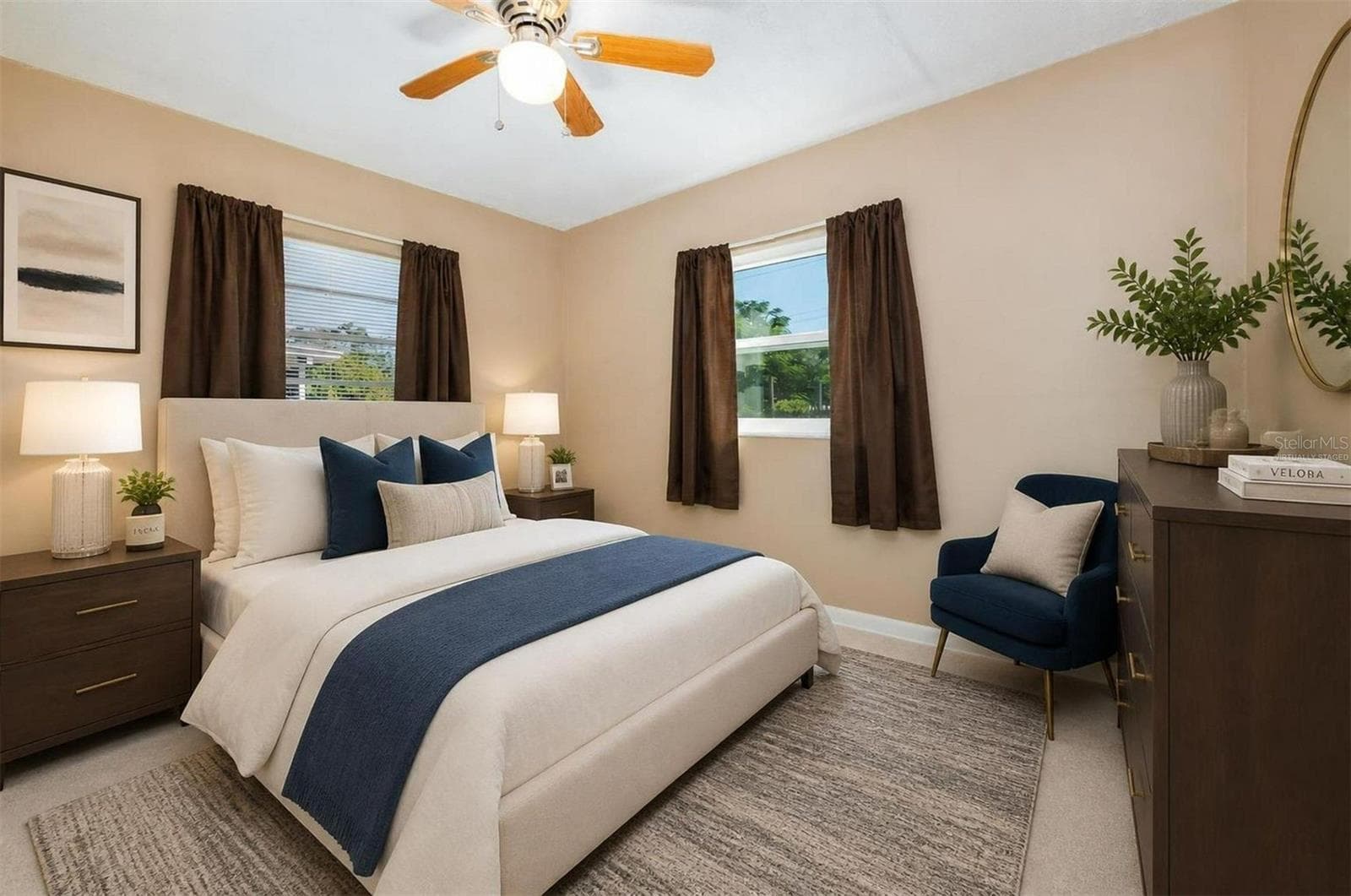 Virtually staged - 4403 GANDY CIR, TAMPA