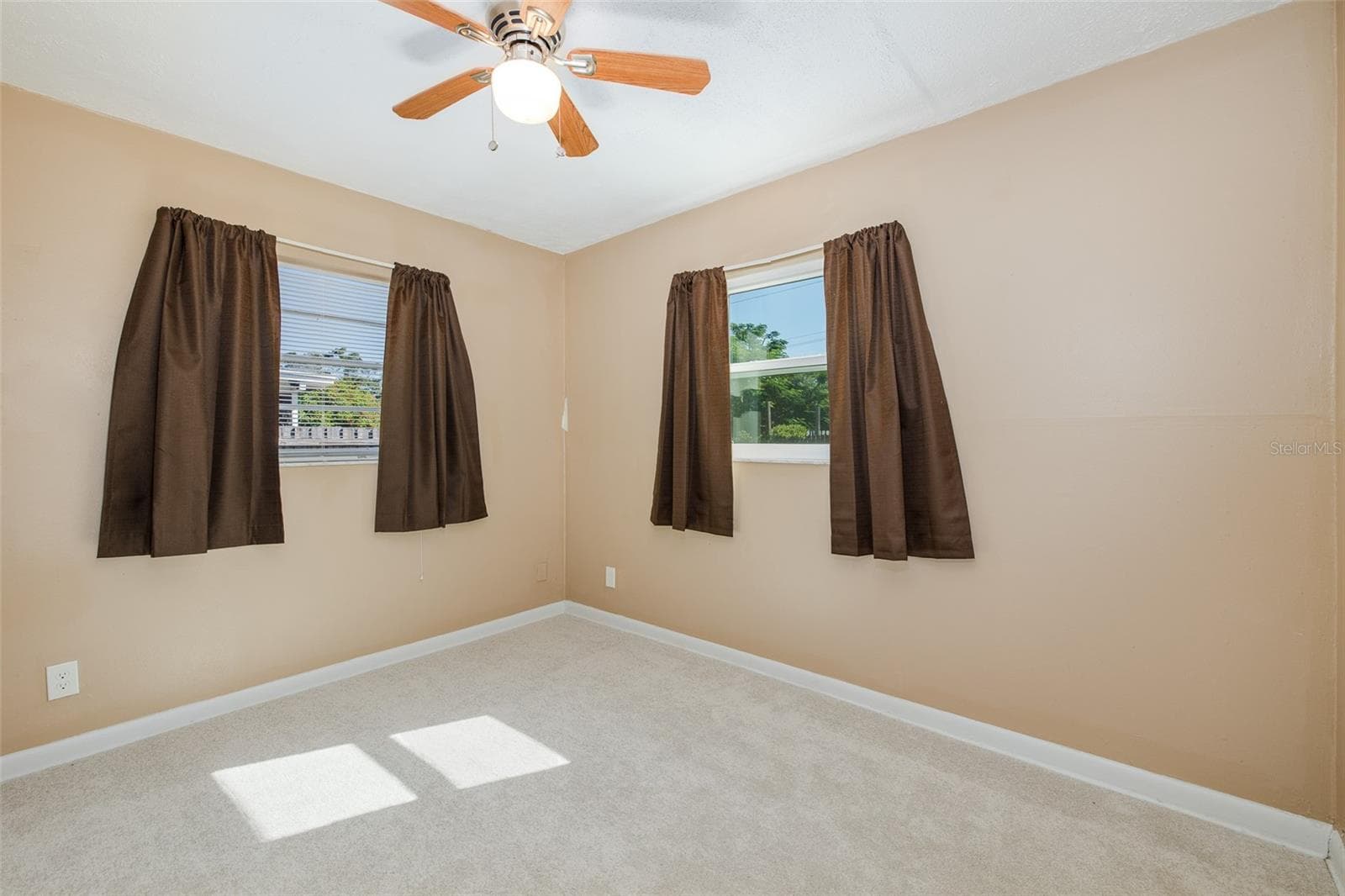 1st Bedroom - 4403 GANDY CIR, TAMPA