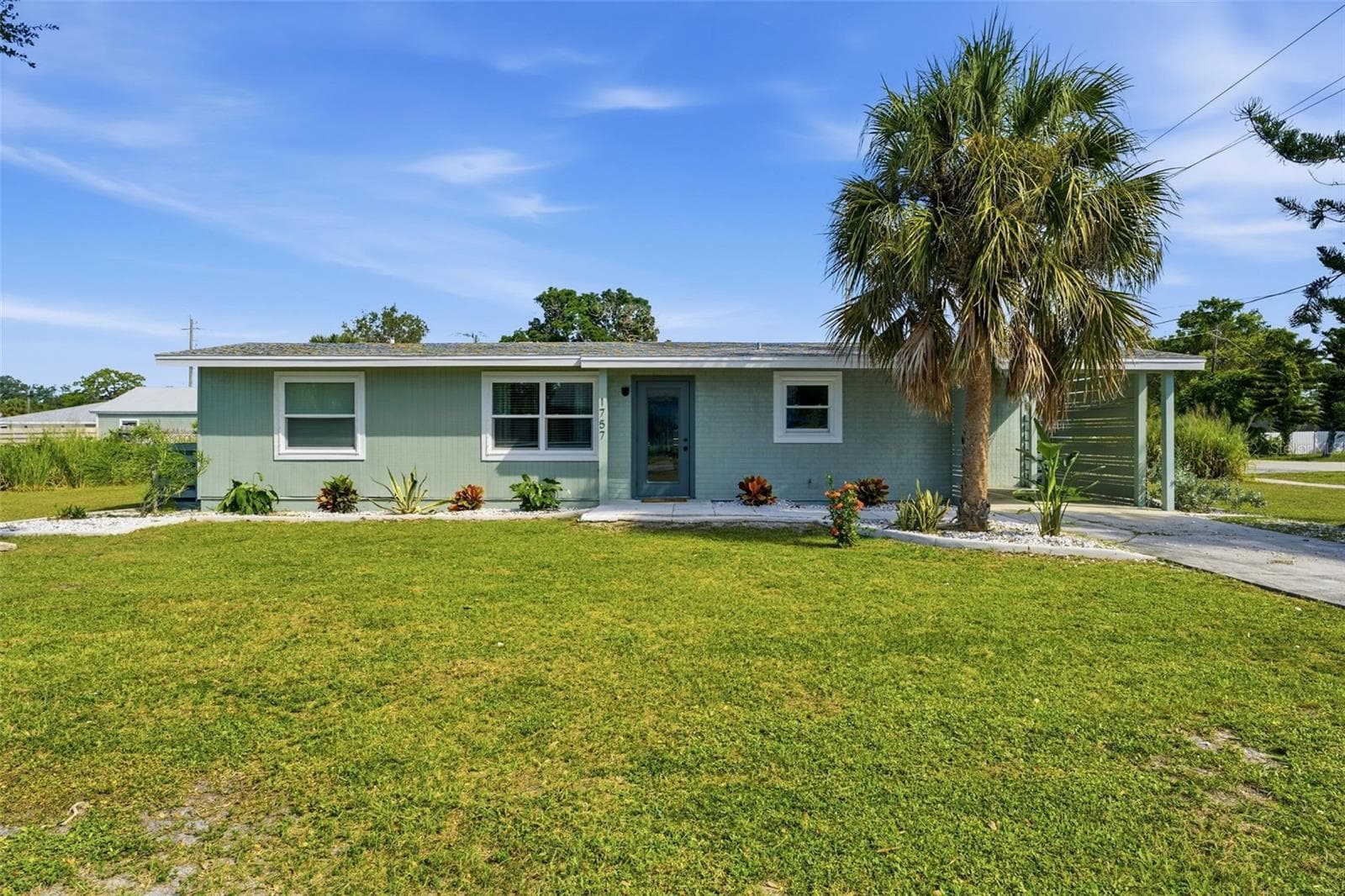 Single Family Residence at 1757 MOVA ST, SARASOTA, photo 2 of 40