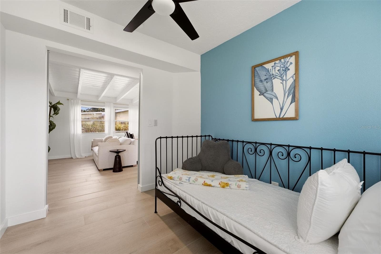 Single Family Residence at 1757 MOVA ST, SARASOTA, photo 18 of 40