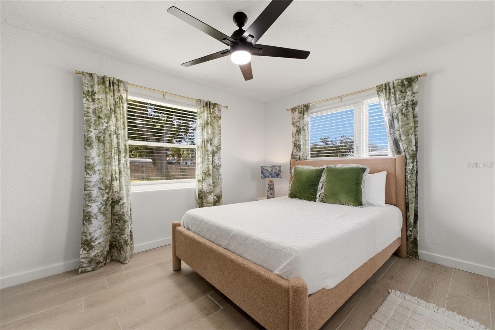 Single Family Residence at 1757 MOVA ST, SARASOTA, photo 19 of 40
