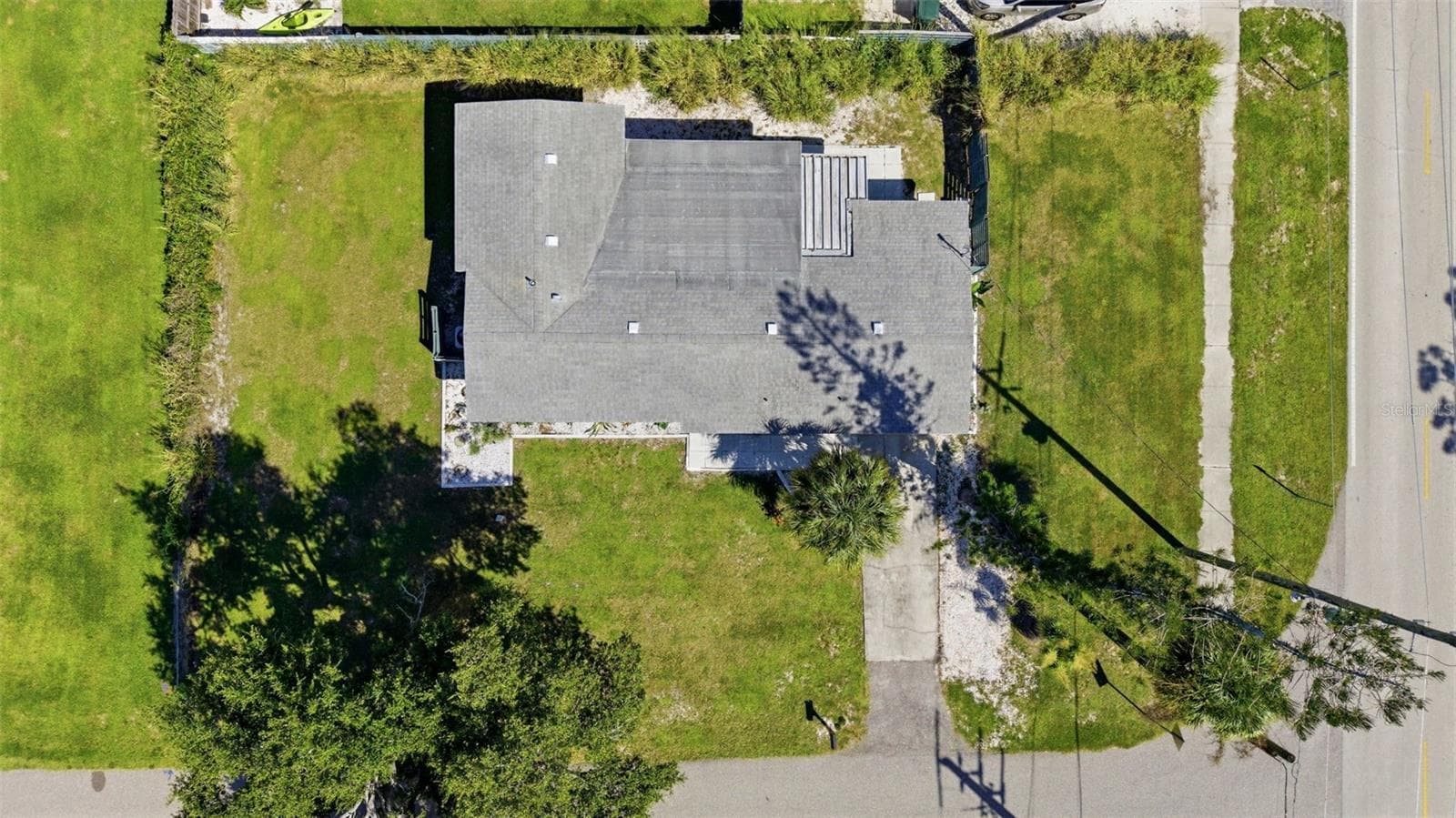 Single Family Residence at 1757 MOVA ST, SARASOTA, photo 36 of 40