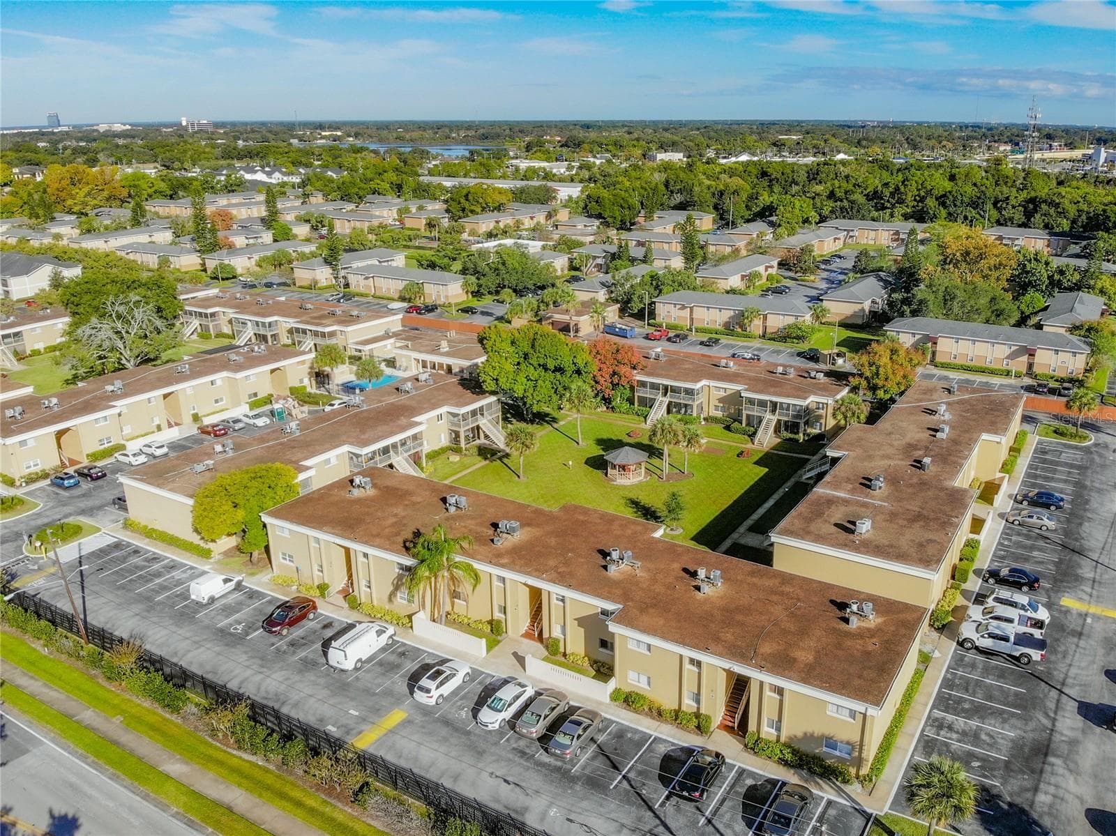 Condominium at 1000 LAKE OF THE WOODS BLVD #202H, FERN PARK, photo 2 of 37