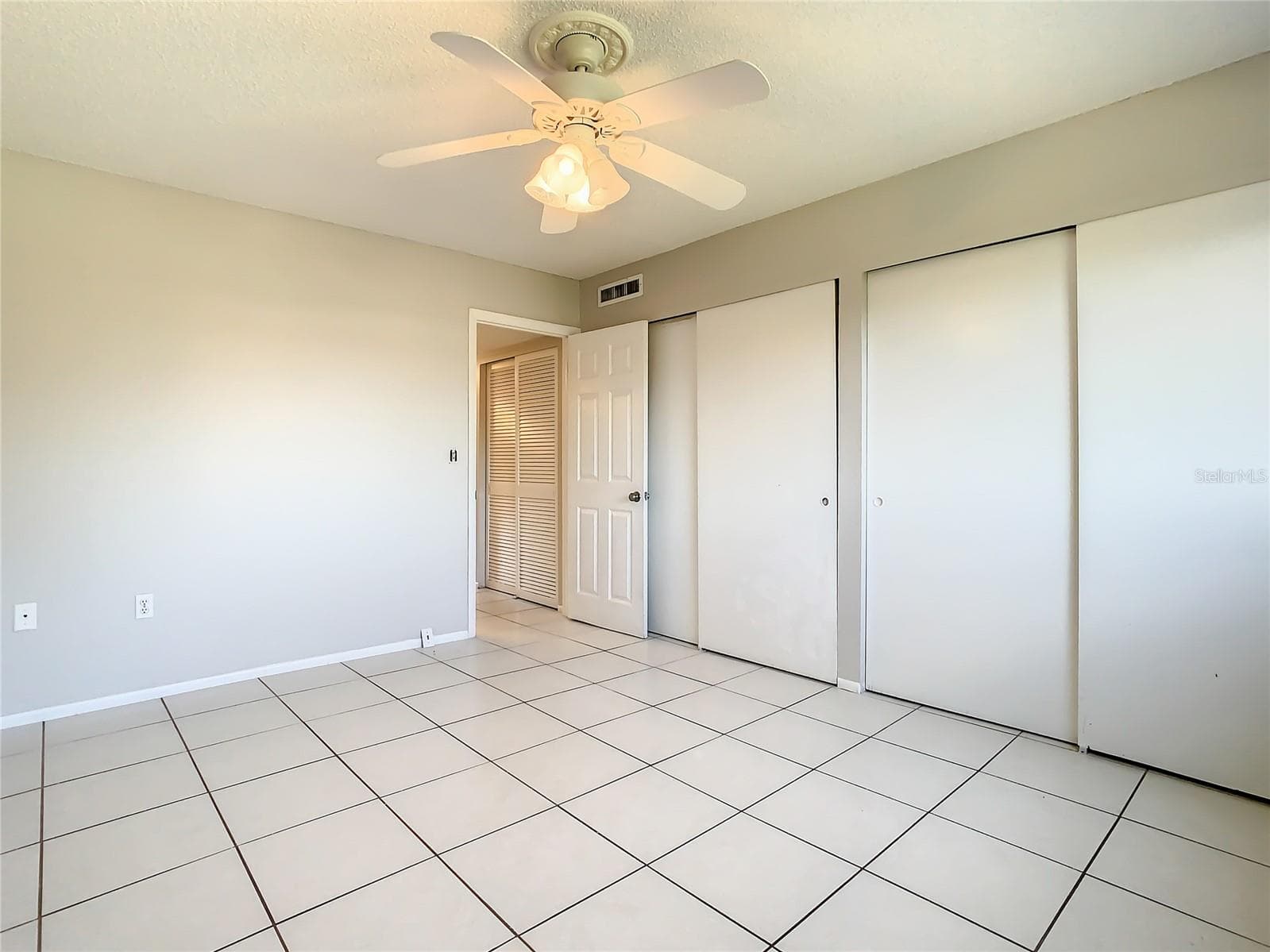 Condominium at 1000 LAKE OF THE WOODS BLVD #202H, FERN PARK, photo 25 of 37