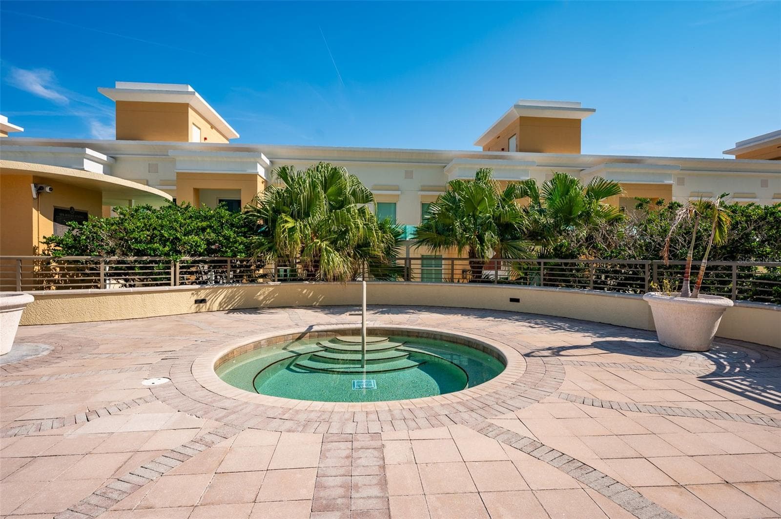 Condominium at 800 N TAMIAMI TRL #103, SARASOTA, photo 28 of 58