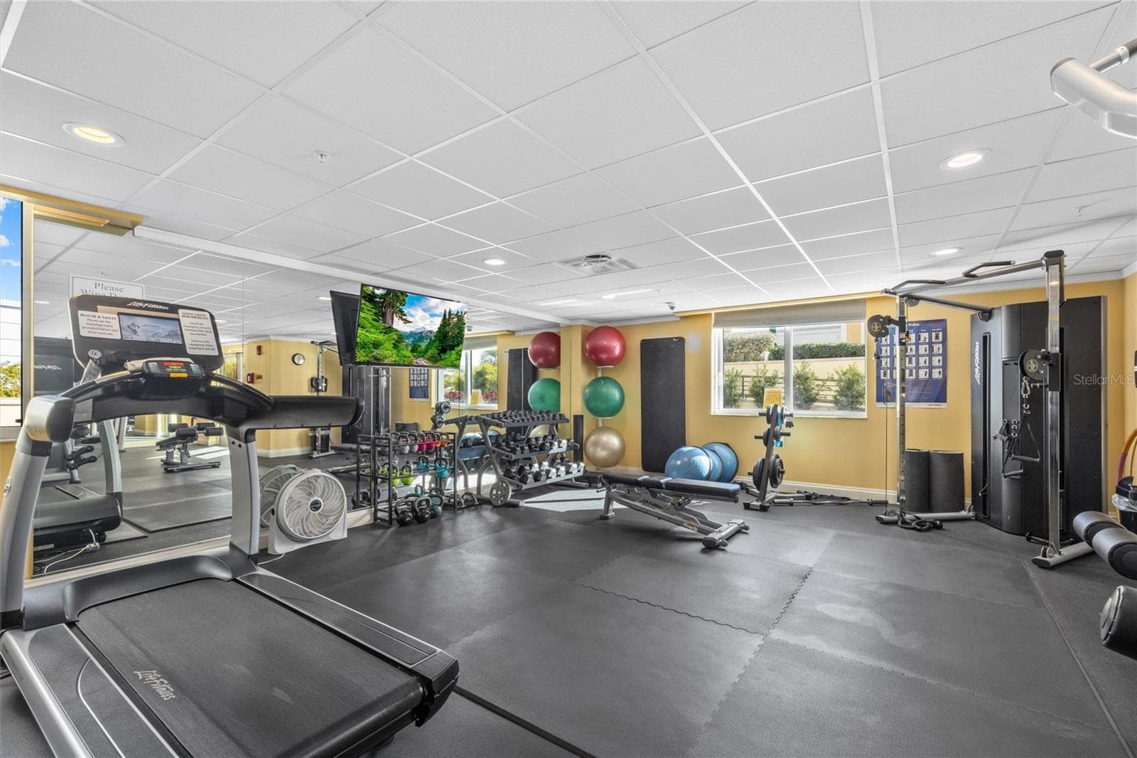 Condominium at 800 N TAMIAMI TRL #103, SARASOTA, photo 33 of 58