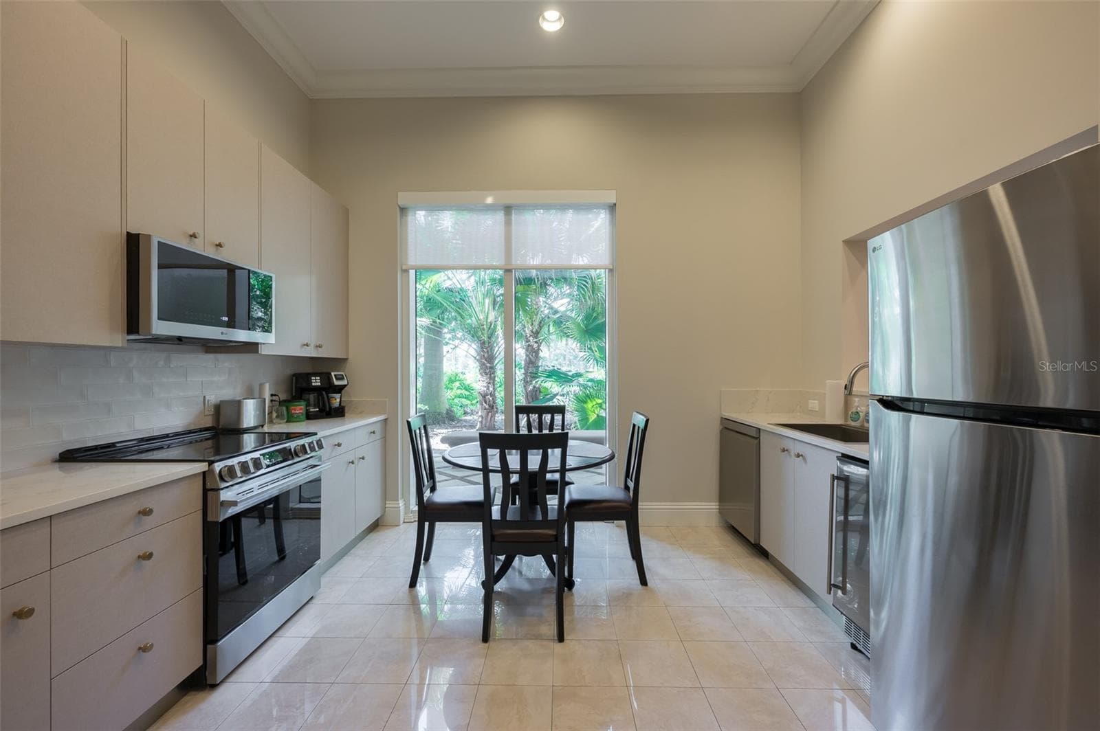 Condominium at 800 N TAMIAMI TRL #103, SARASOTA, photo 42 of 58