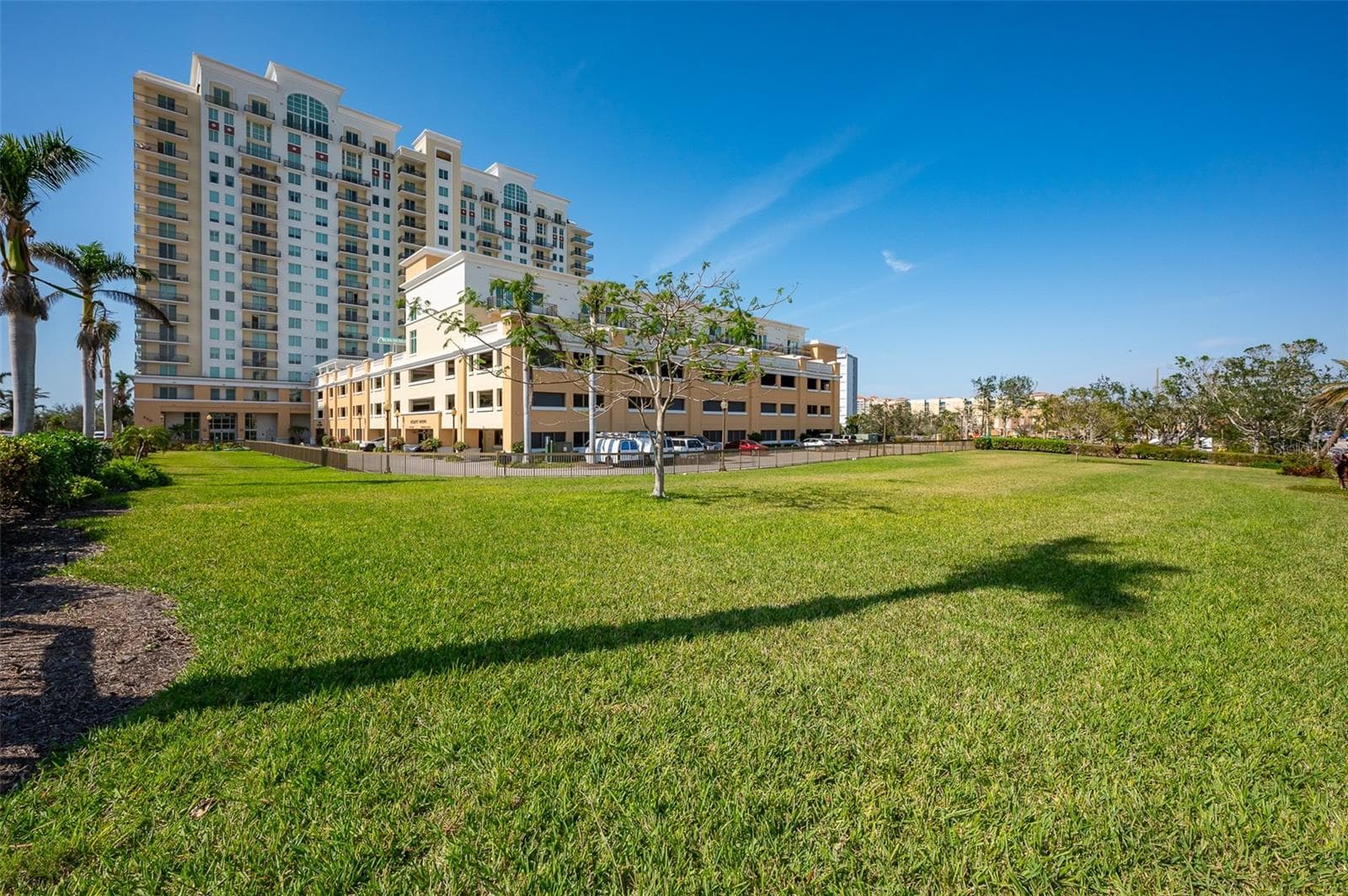 Condominium at 800 N TAMIAMI TRL #103, SARASOTA, photo 51 of 58