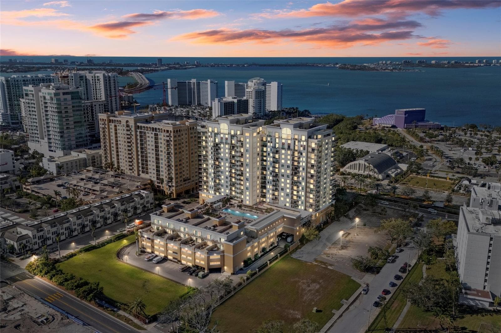 Condominium at 800 N TAMIAMI TRL #103, SARASOTA, photo 54 of 58