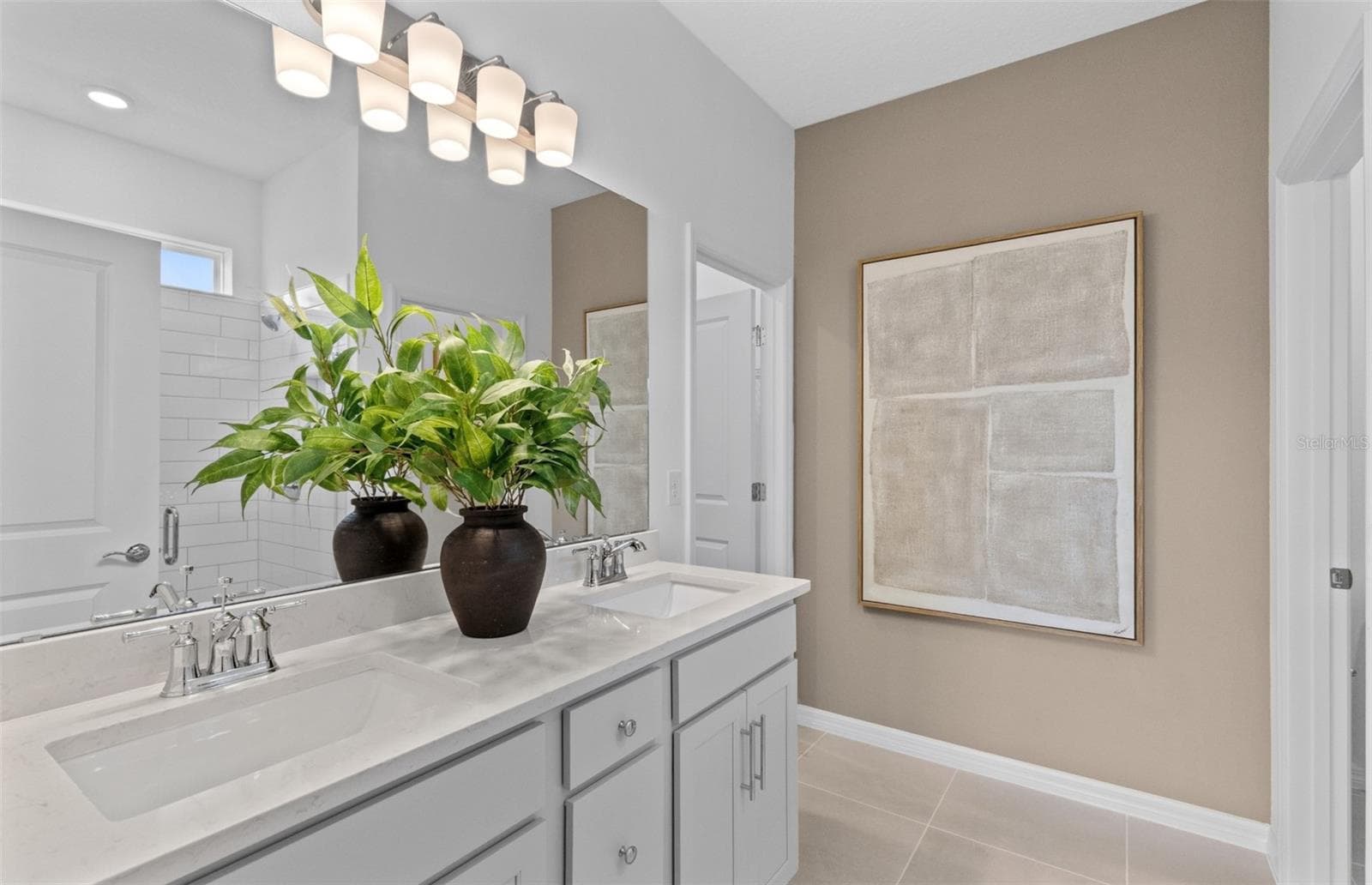 Model Home Design Only. Pictures and furnishings are for illustrative purposes only. Elevations, colors and options may vary. Furniture is for model home staging only. - 2316 MOSSY GLEN STREET, DELAND