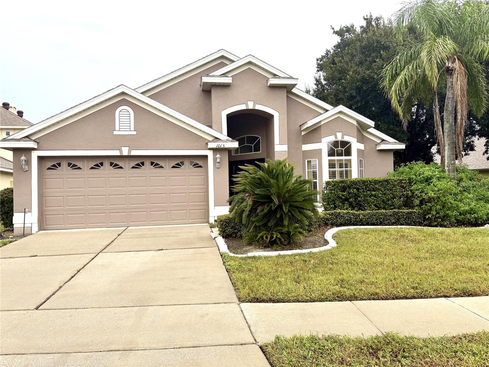 1013 WALNUT CREEK CV