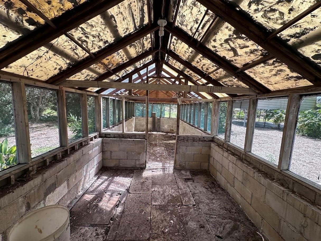 10'x38' Green House - 2612 S 67TH ST, TAMPA