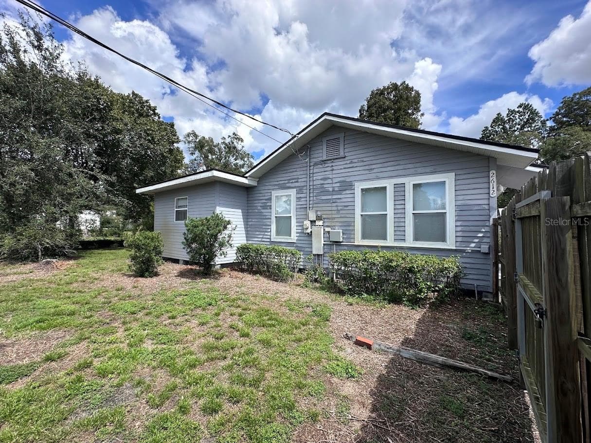 Left Side of Home - 2612 S 67TH ST, TAMPA