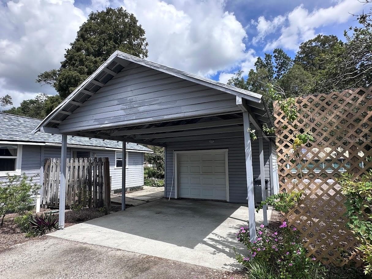 Detached Garage and Carport - 2612 S 67TH ST, TAMPA