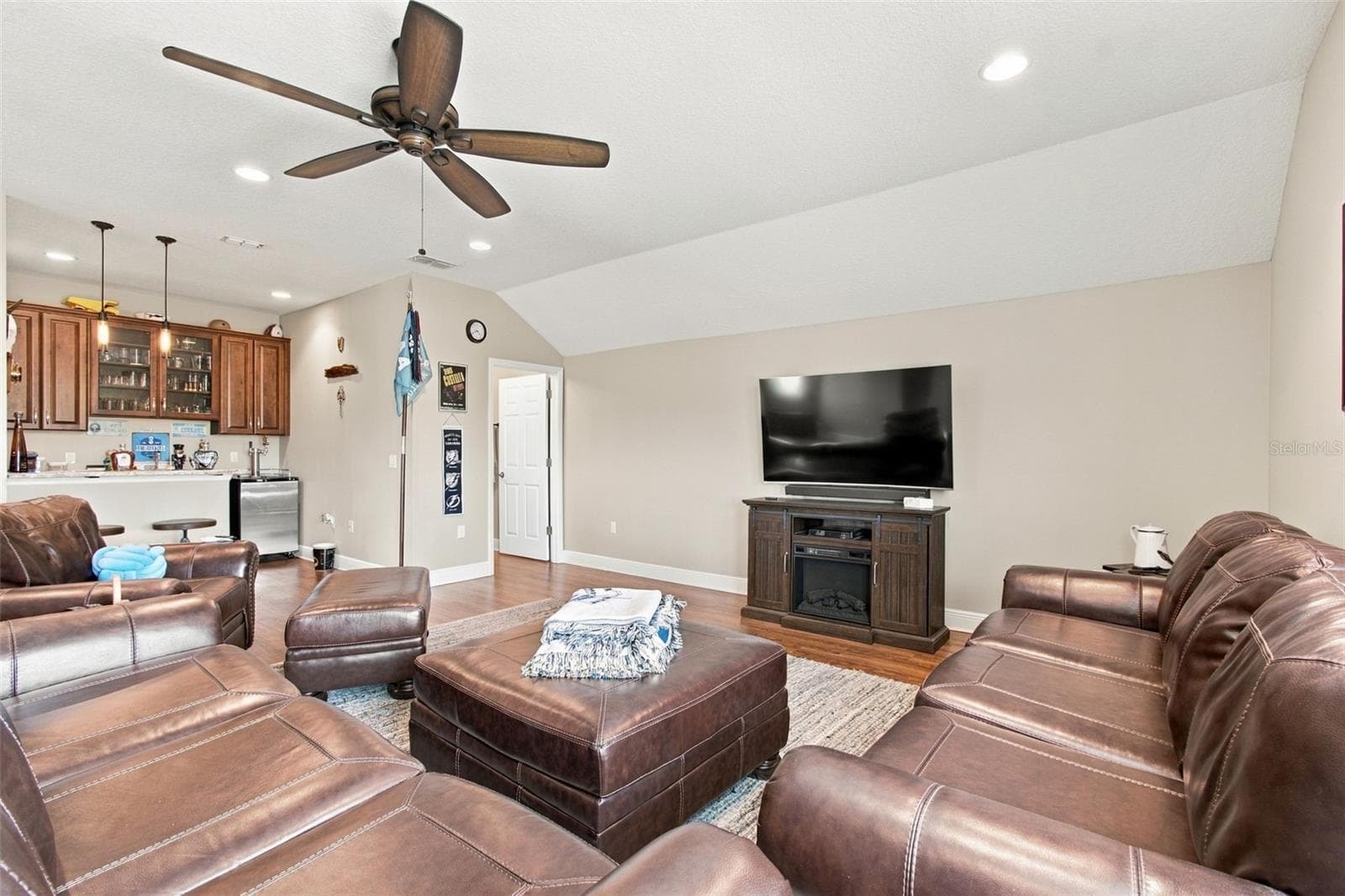 Single Family Residence at 16705 HILLTOP HORIZONS PL, DADE CITY, photo 27 of 58