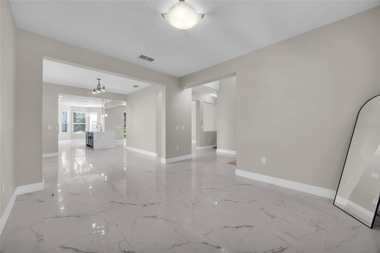 Single Family Residence at 12703 MOSS PARK RIDGE DR, ORLANDO, photo 9 of 81